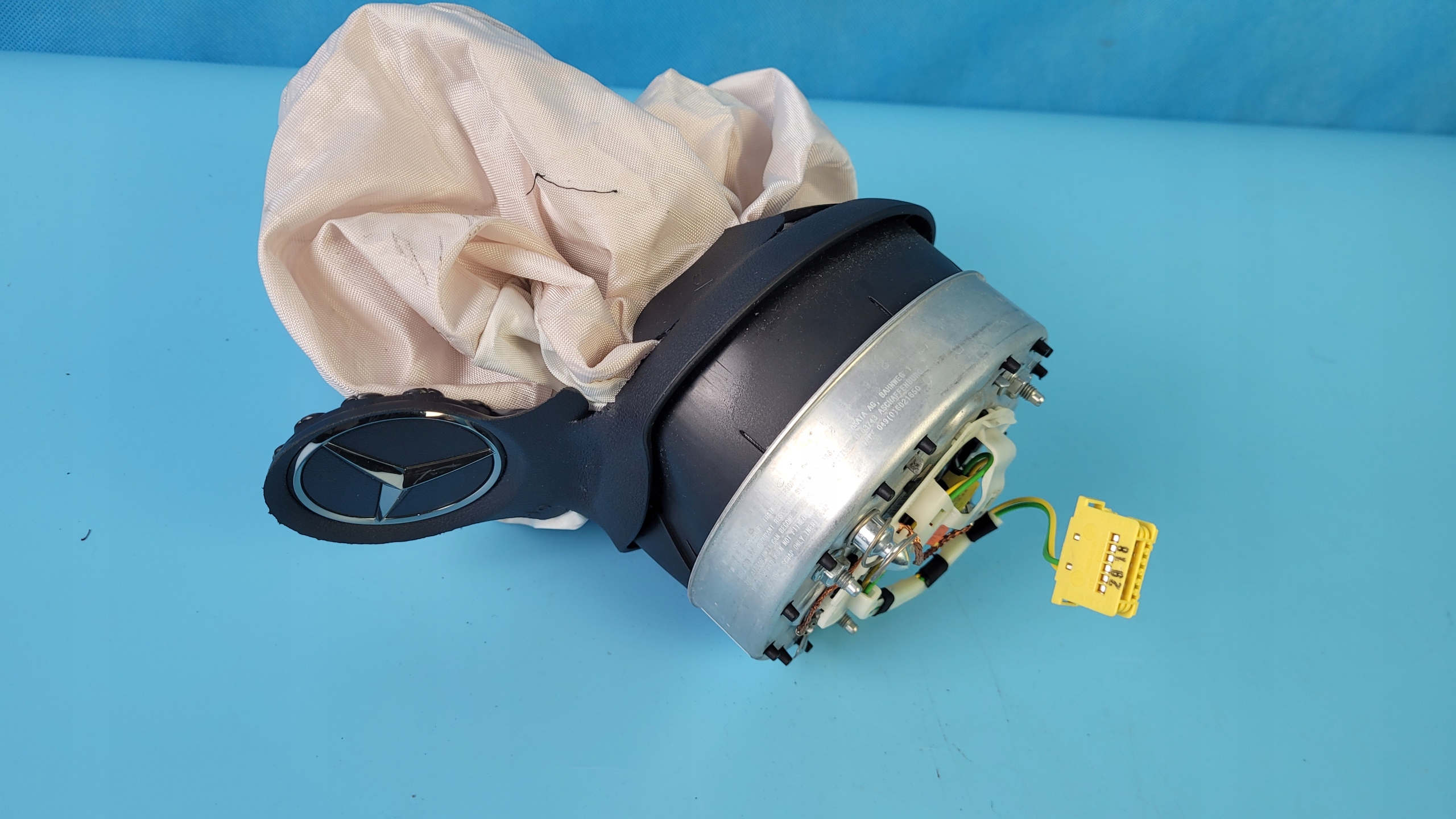 W205 C220 подушка безпеки рульового колеса a0008608300