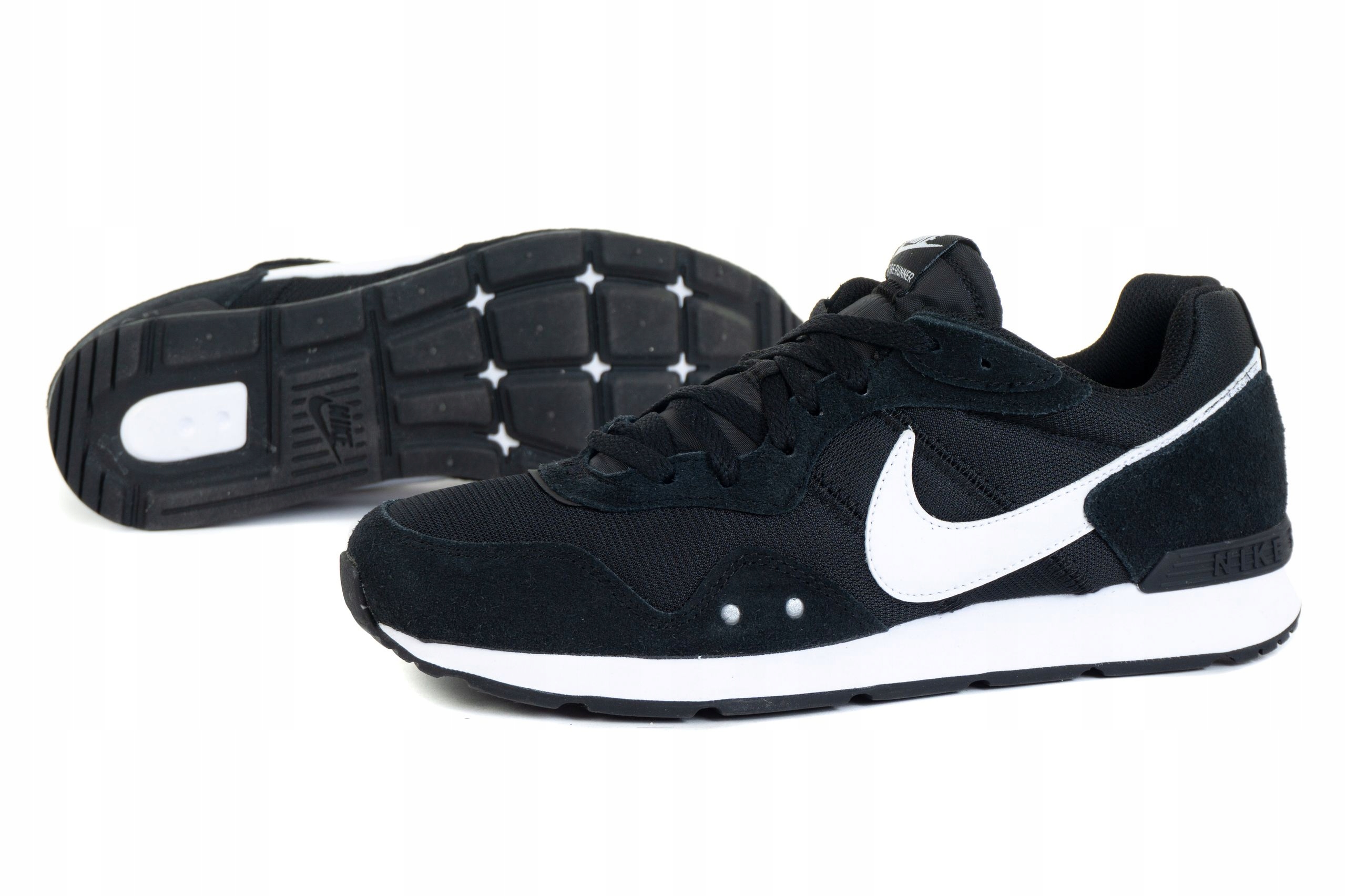 

Buty Nike Venture Runner CK2944-002 Czarne R. 45