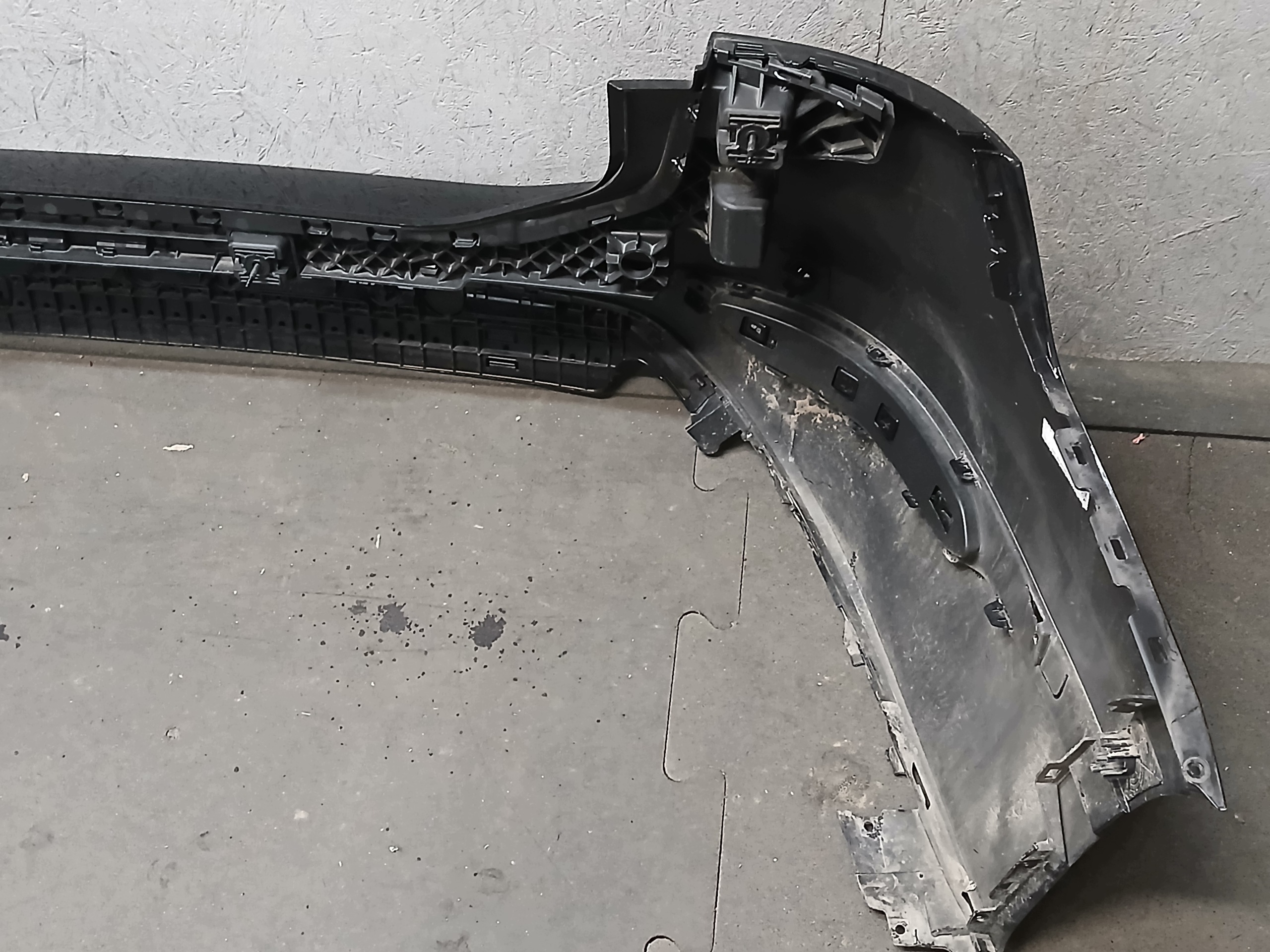 bumper rear part AUDI A6 C9 E-TRON E TRON 85E KOMBI 85E807511A