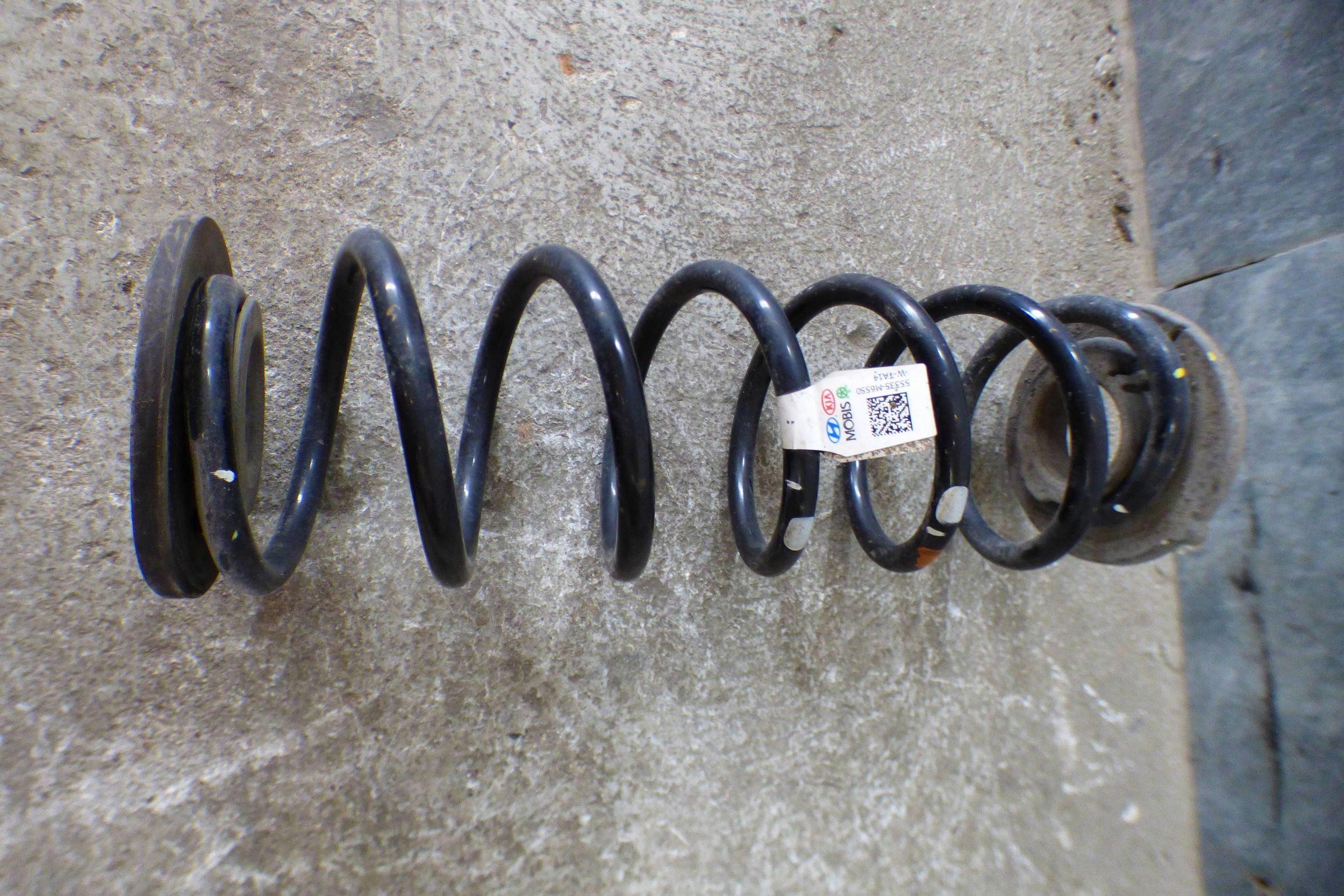 Hyundai Elantra VI spring rear rear part 55335-M6550