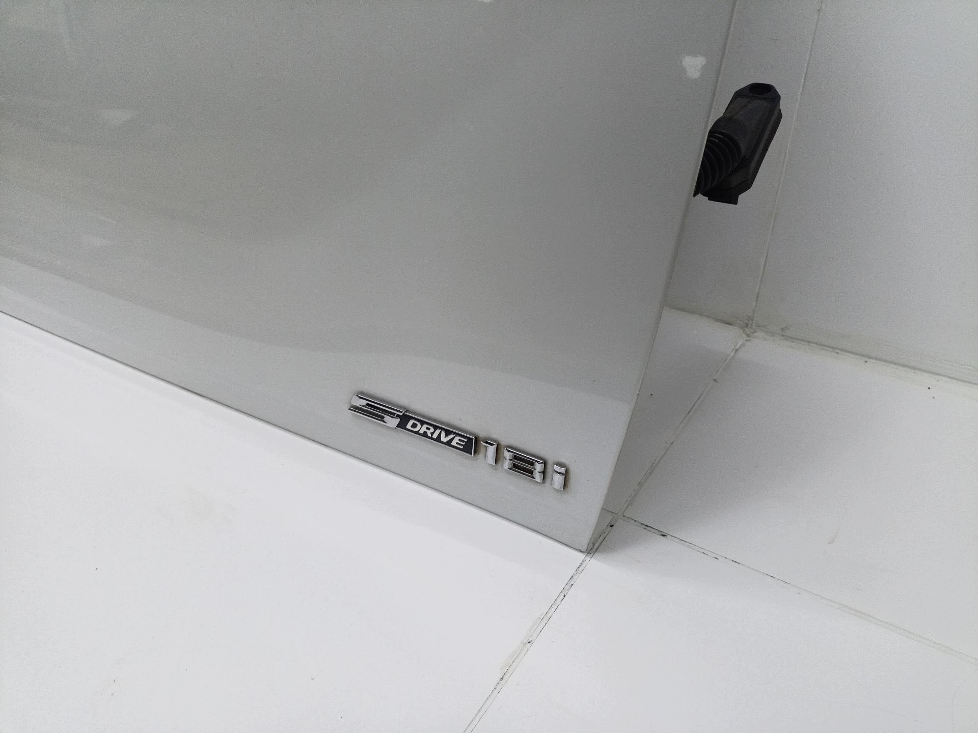 dveře předek pravá strana BMW X1 E84 2011