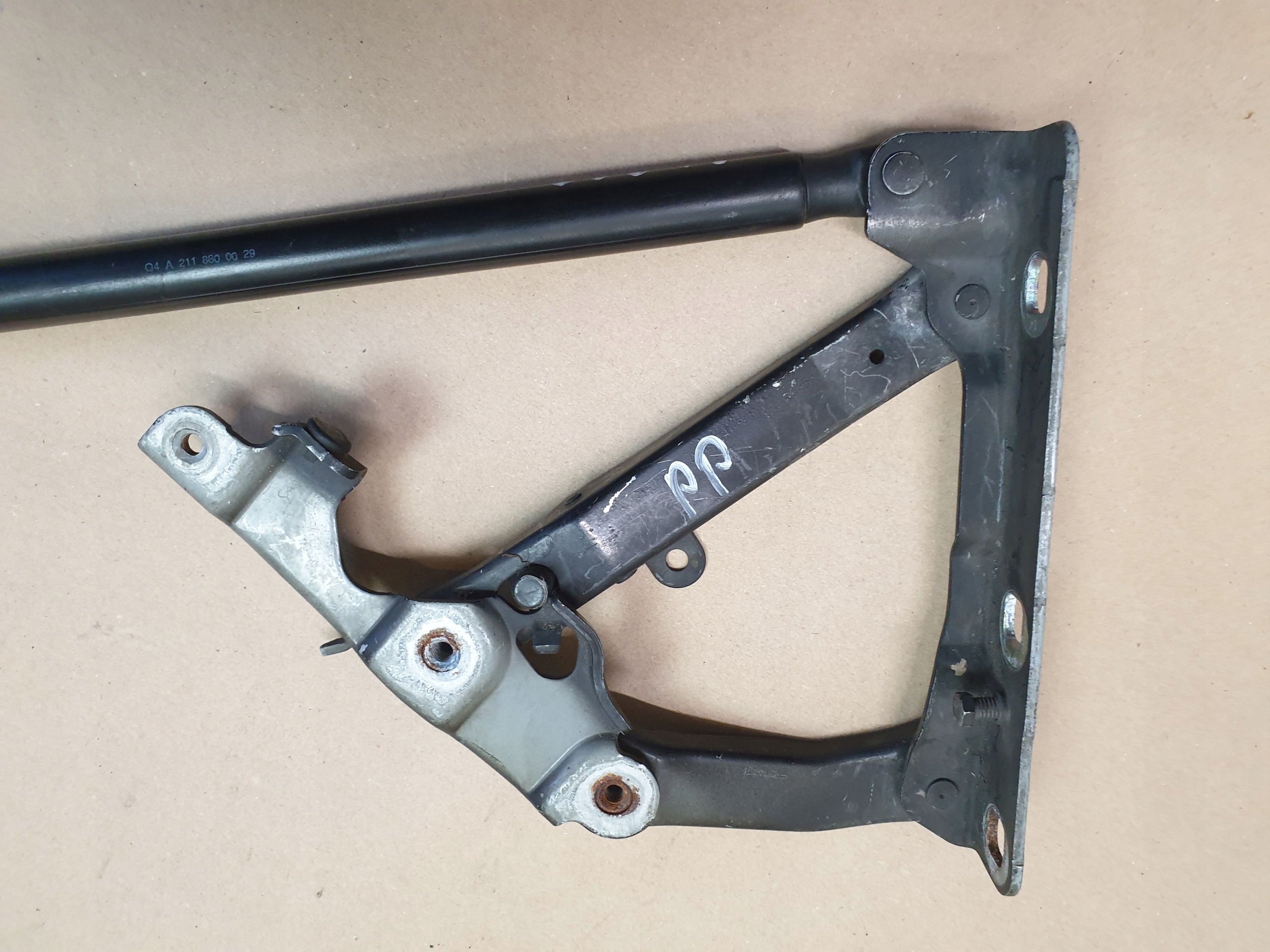 damper hinge bonnets right front MERCEDES E W211 OE