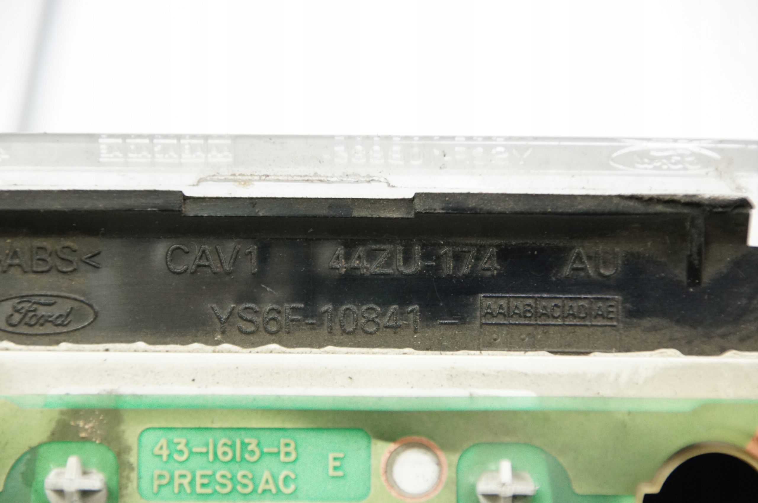 dials clock YS6F-10841 FORD FIESTA
