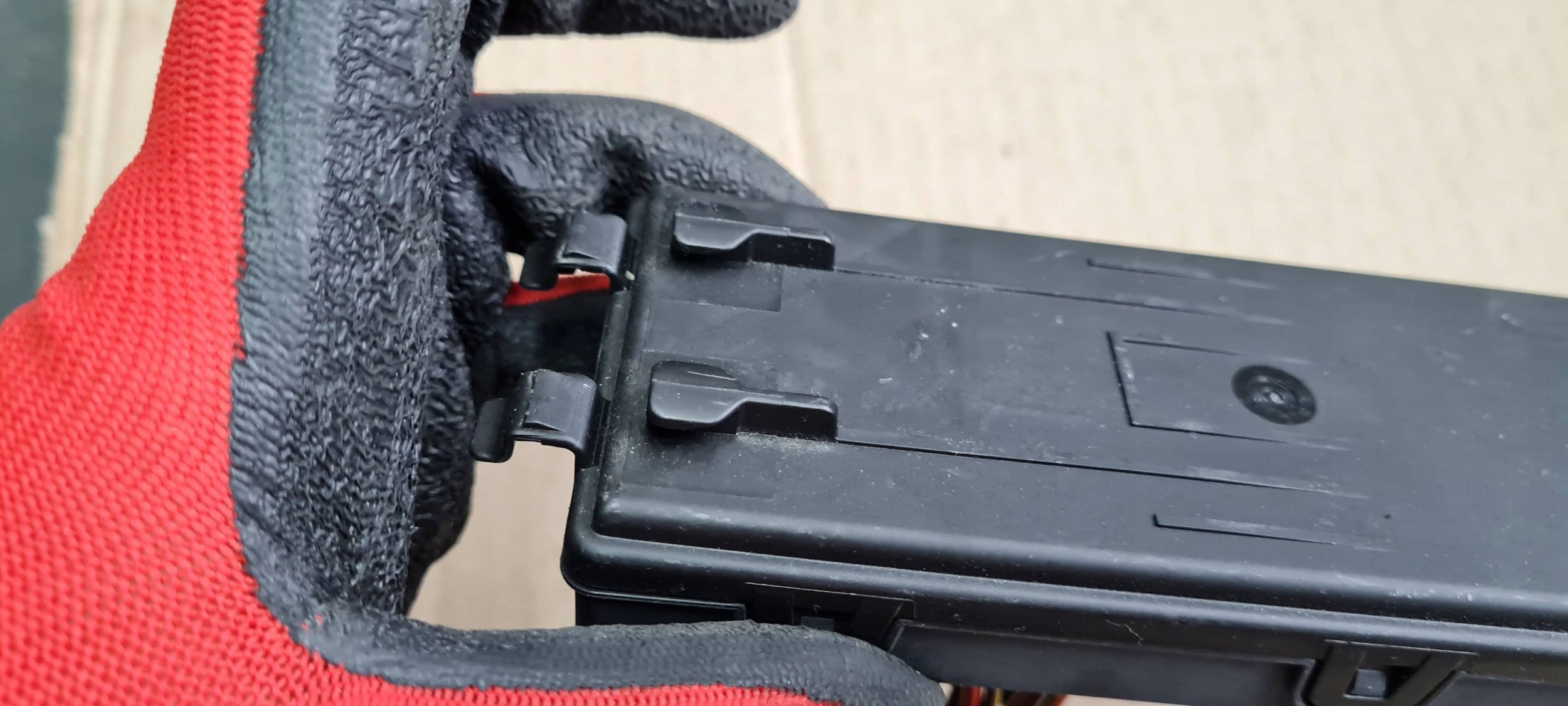 SQ5 80A Q5 module control unit bonnet boot connecting spoiler 8W8959107D A4 B9 8W A5