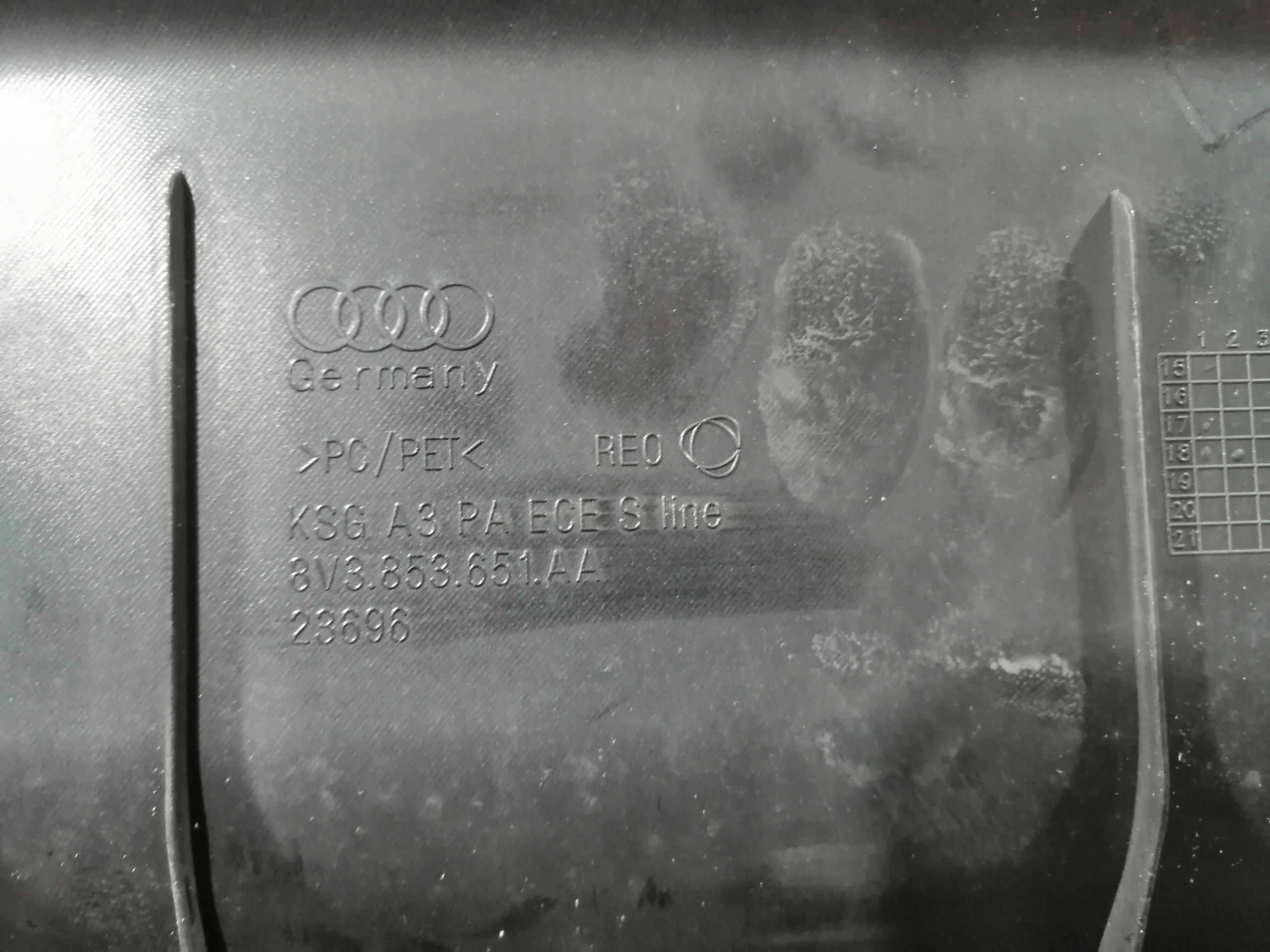 Audi A3 8V Kühlergrill FRONTGRILL Kühlergitter 8V3853651AA - Thumbnail 12