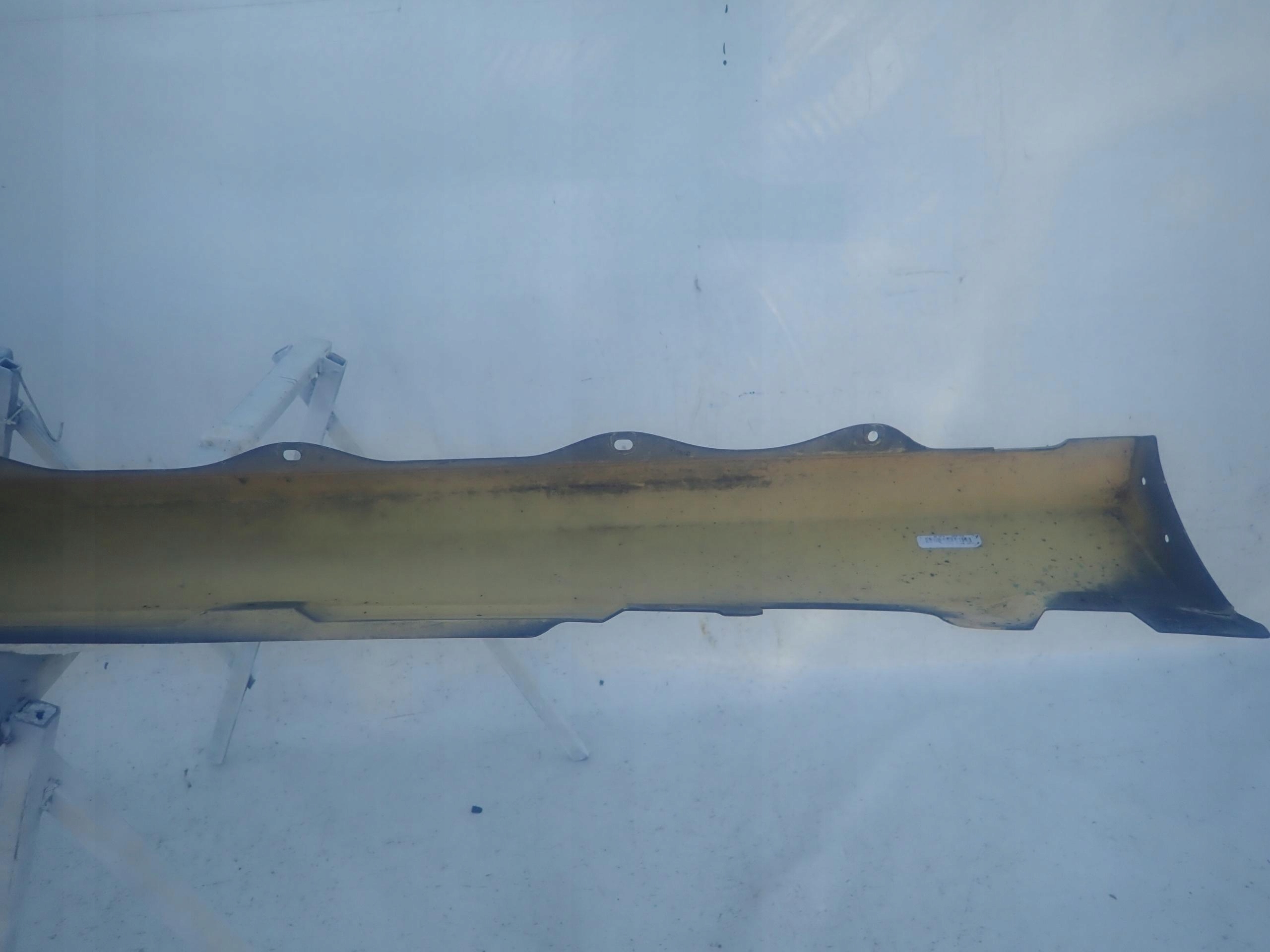 MERCEDES R-KLASA W251 threshold right moulding threshold