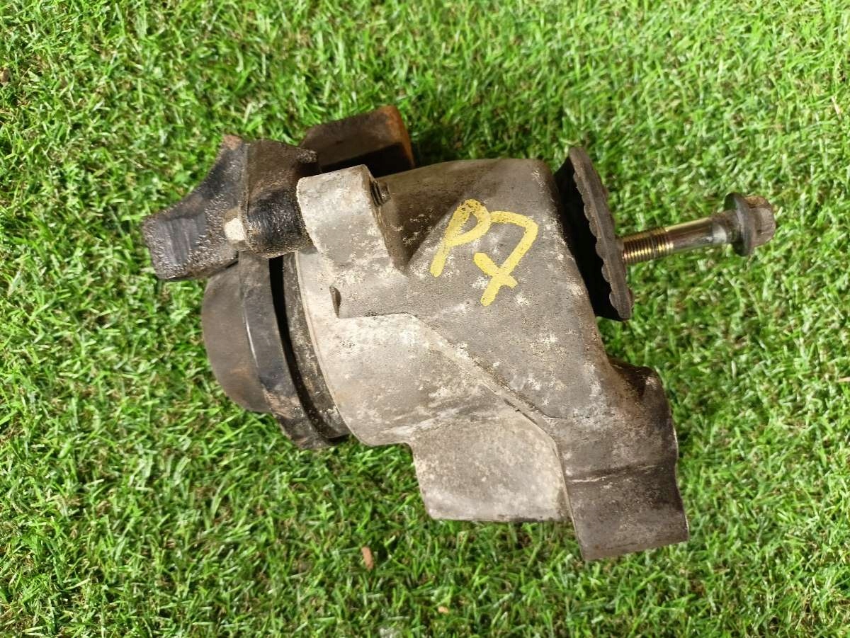 engine mount Mazda CX-9 1 r2009