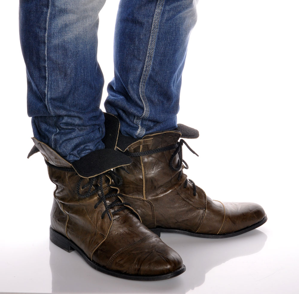 BUTY BULLET za kostkę SKÓRA MĘSKIE MORO OLIWKA CZARNE TRZEWIKI SZTYBLETY 42 Kod producenta 152242