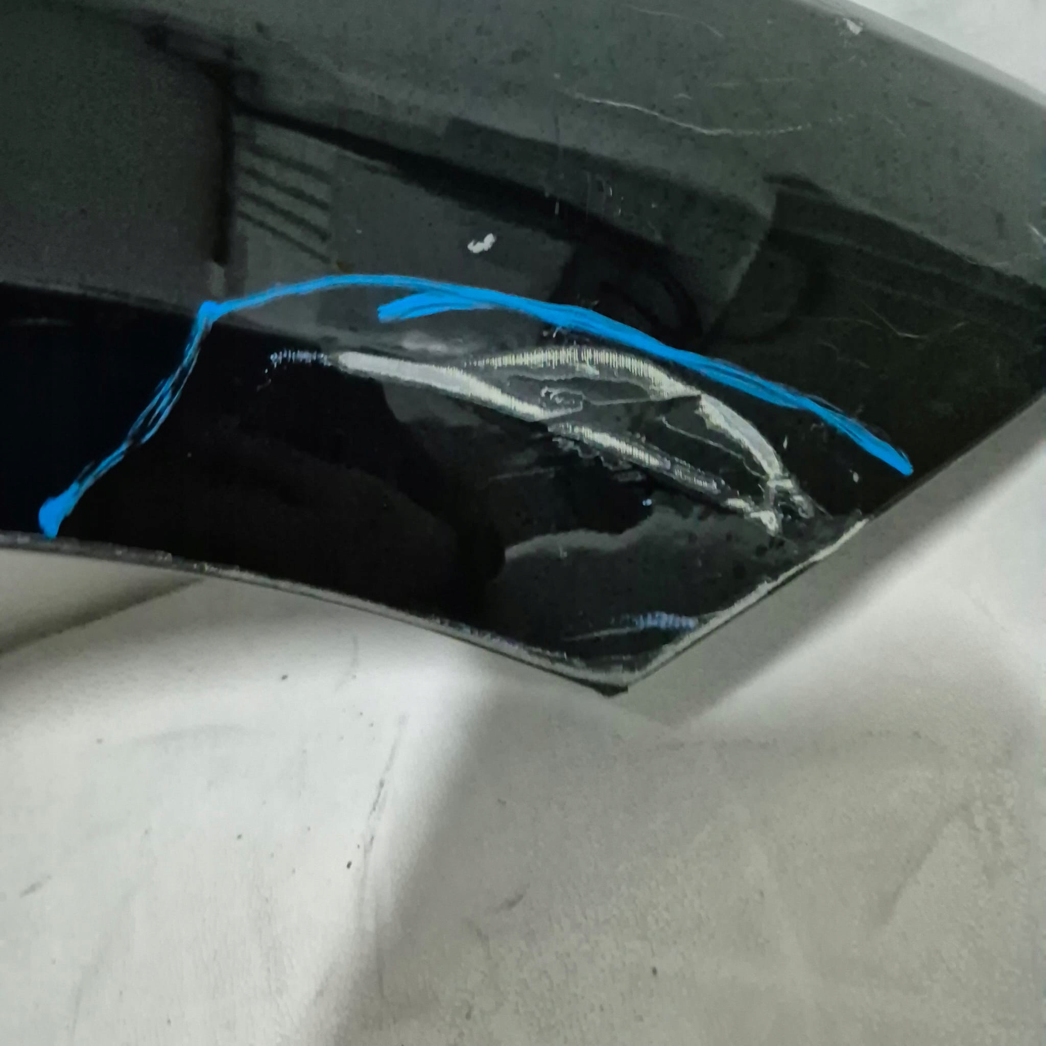 BMW 1 E87 04- pravý blatník předek přední