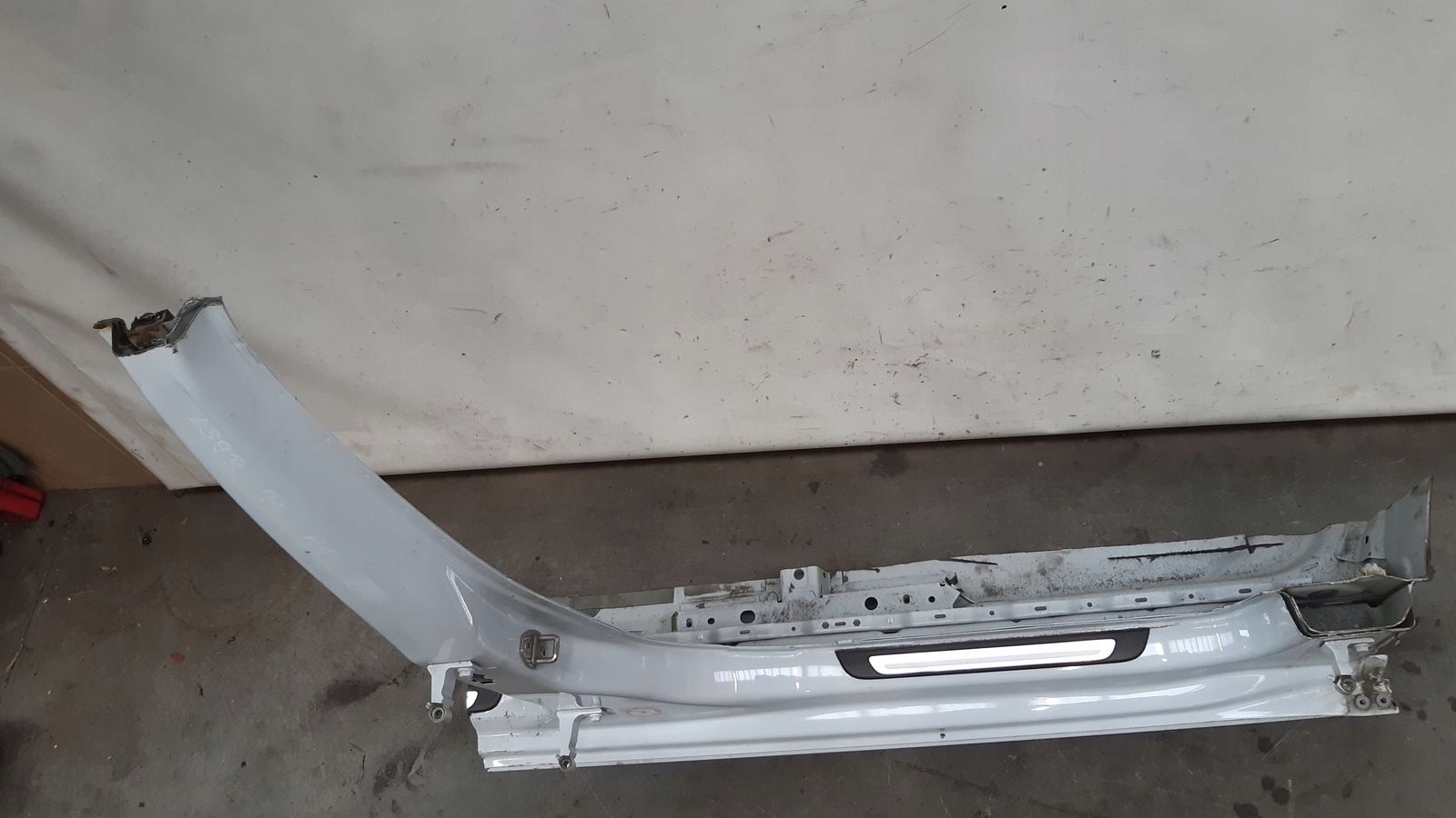 threshold pillar right Audi A1 8X 1,2 TSI LS9R