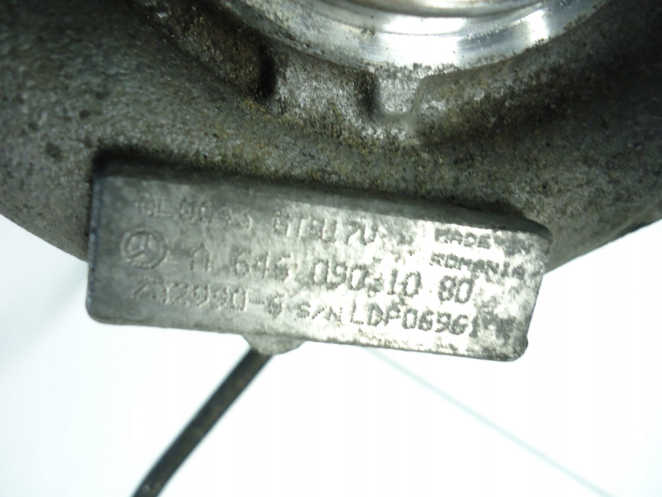 MERCEDES W204 2.2CDI turbo A6460901080