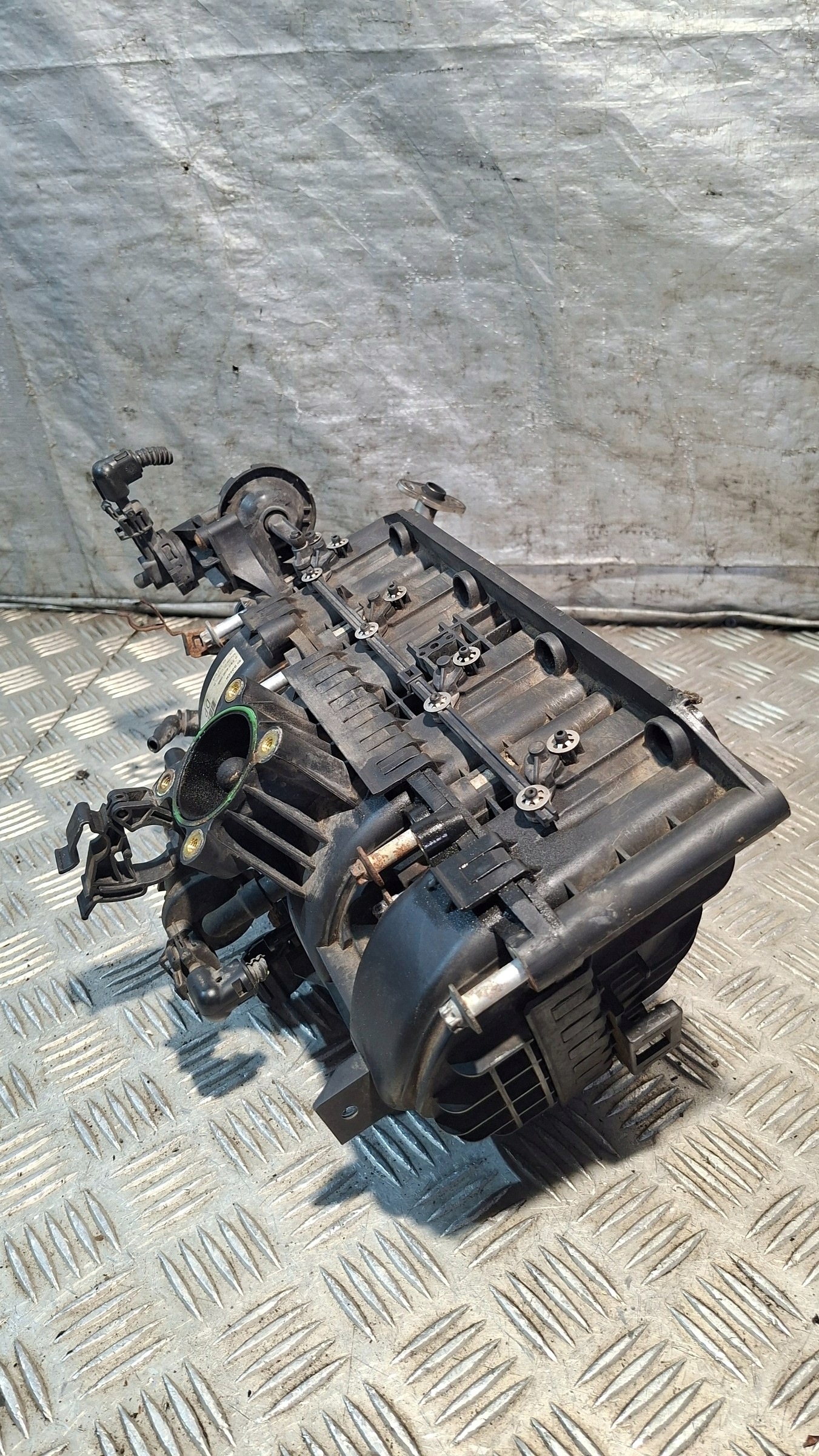 intake manifold OPEL CORSA D 1.4