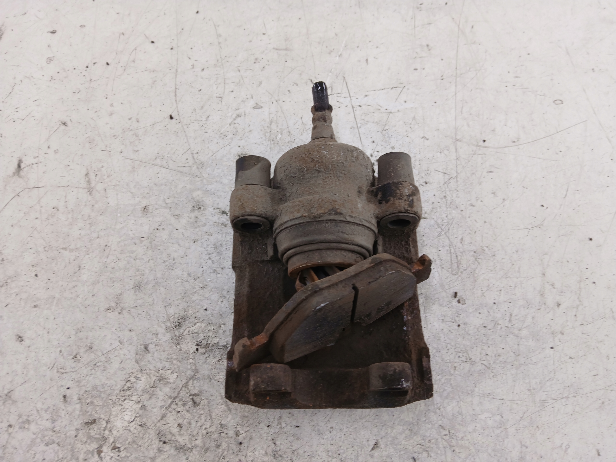 BMW X1 E84 2.0 D caliper brake right rear part