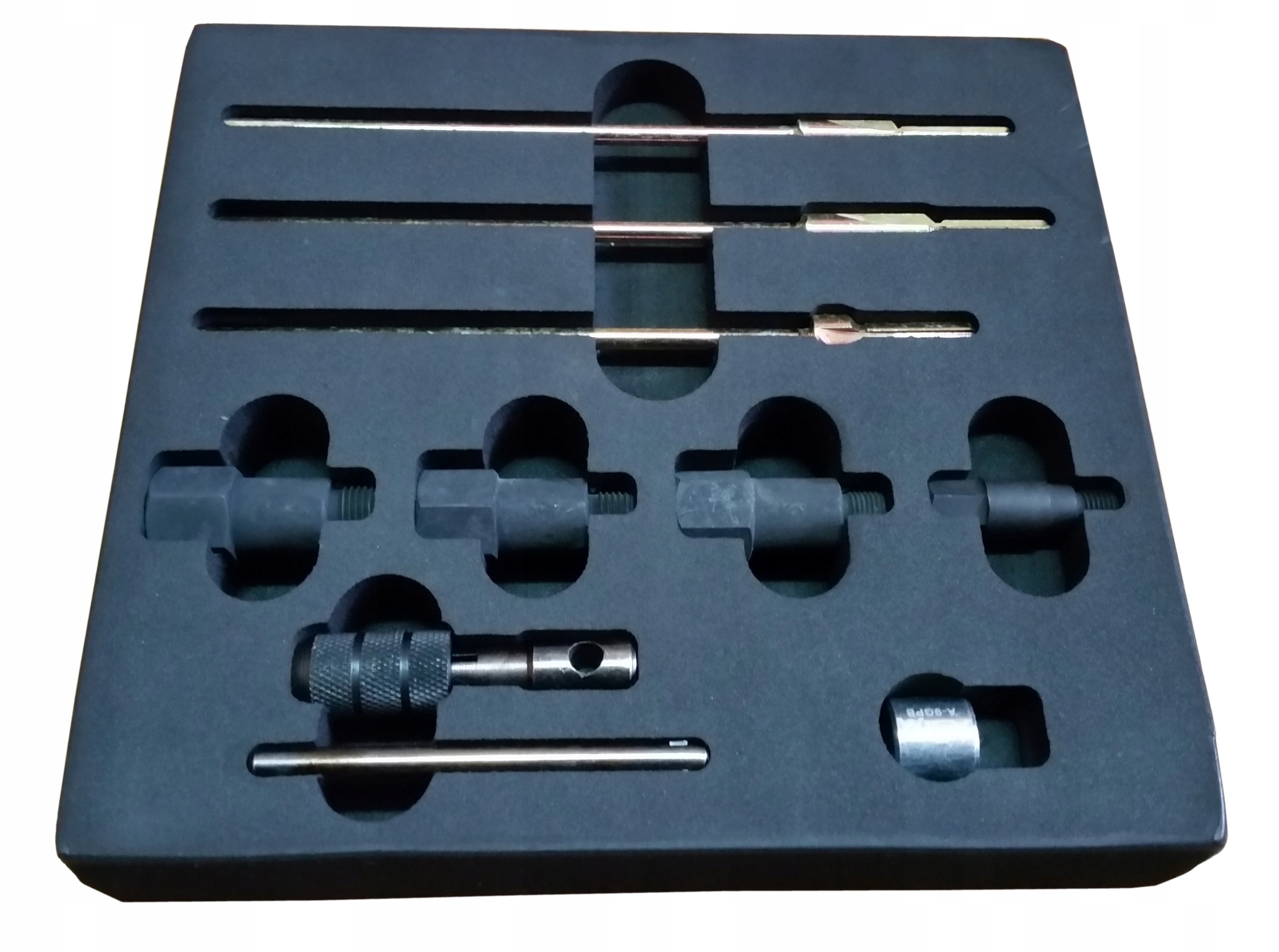 WYCIAGACZ SCIAGACZ CZYSZCZENIE GNIAZD SWIEC Brand Asta