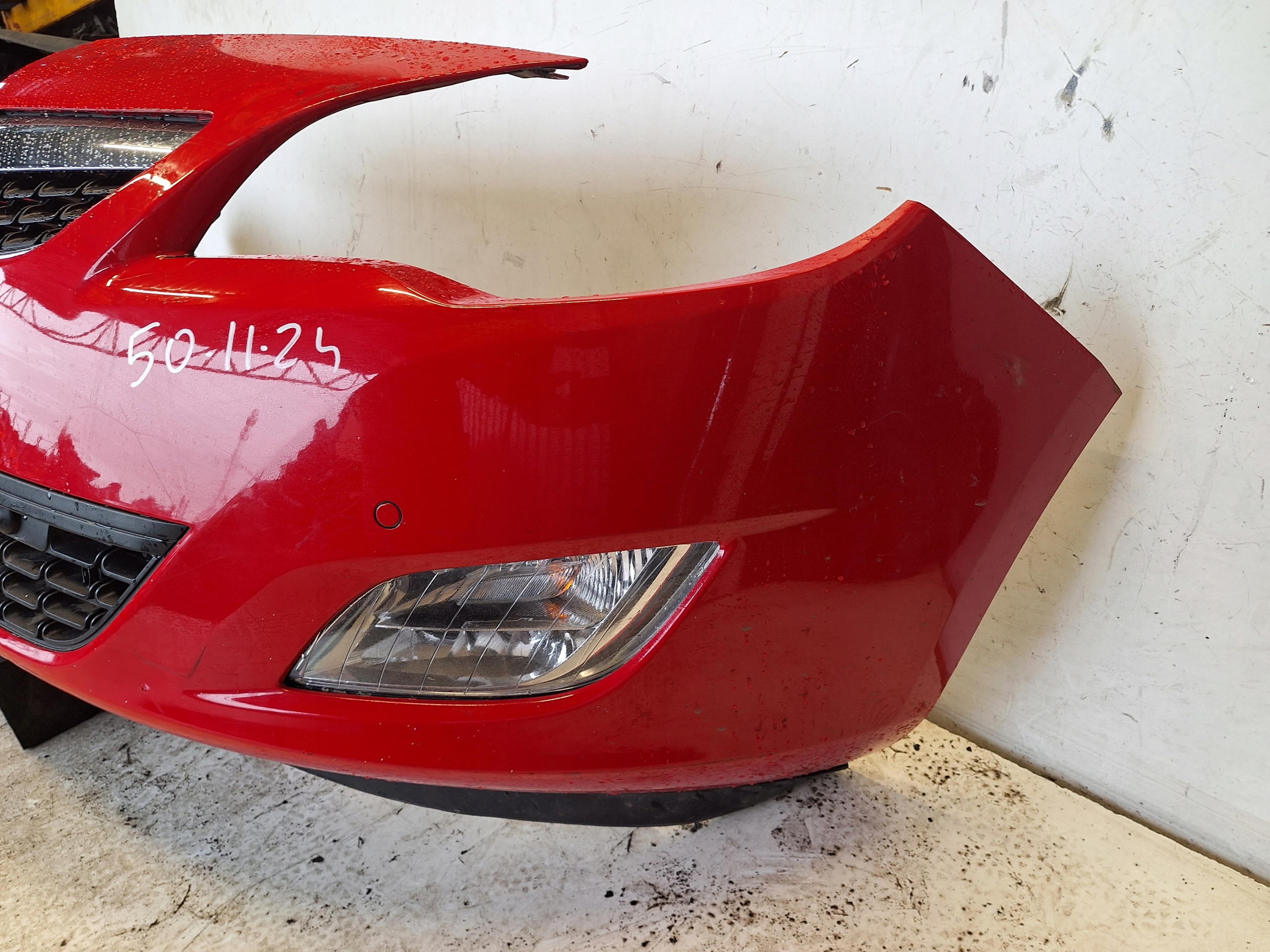 OPEL ASTRA J ASTRA IV 09-12 bumper + PDC
