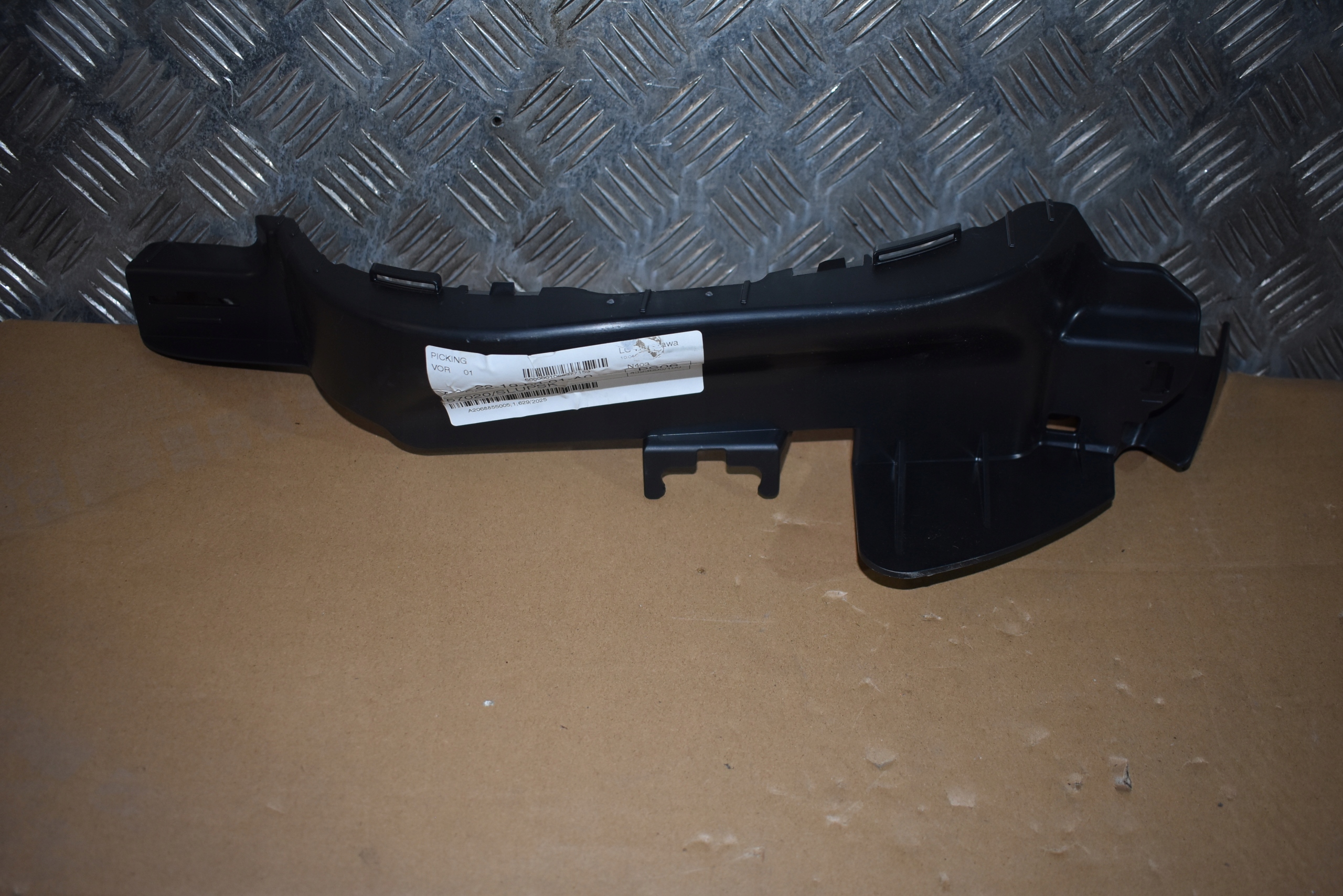 IDEALNY bumper bracket left rear part MERCEDES W206 AMG 1