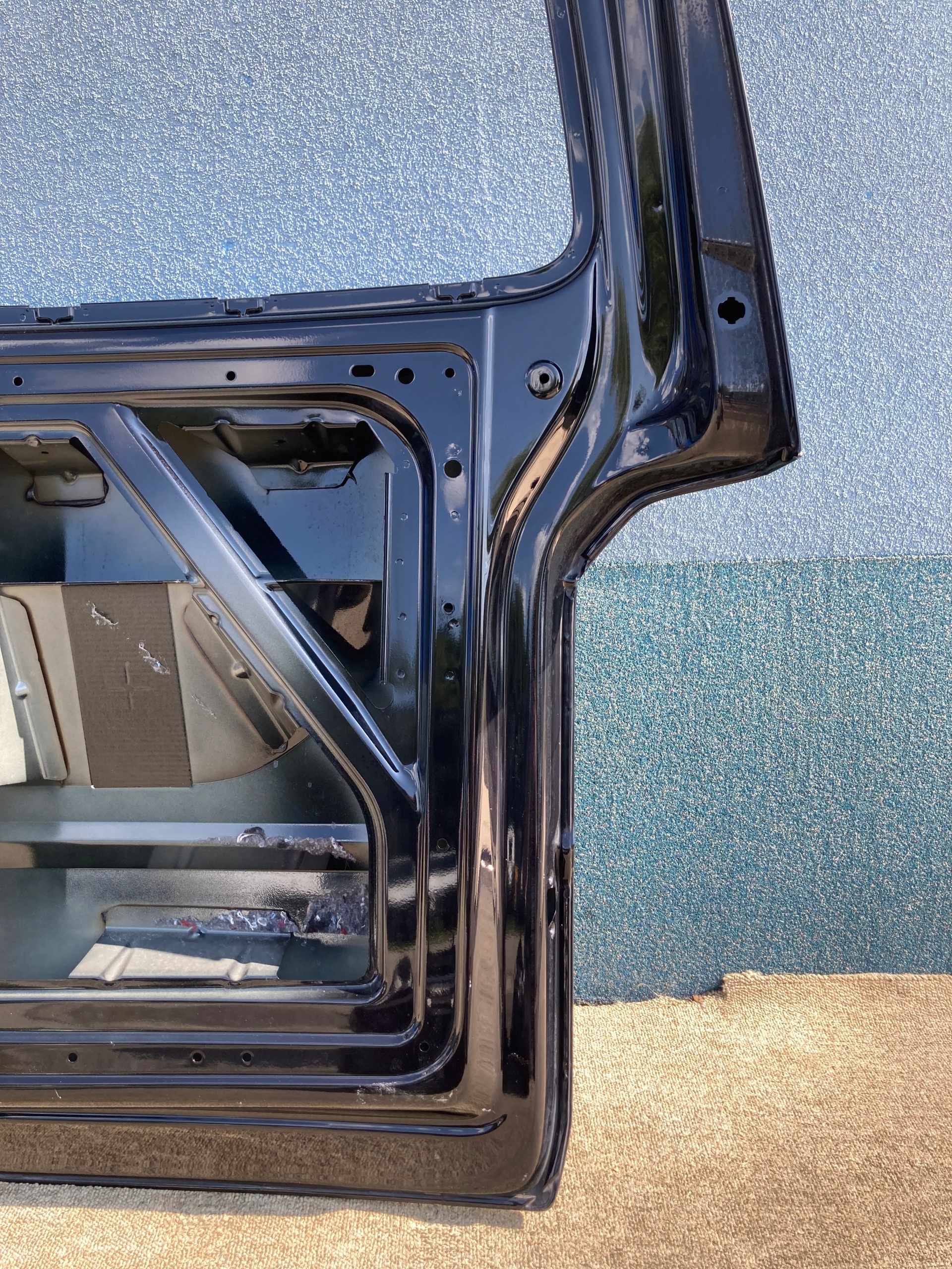 VW T6 TRANSPORTER MULTIVAN boot doors black