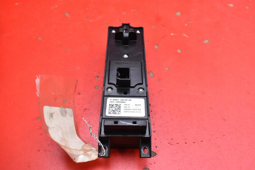 control panel of the window EU AM5T-14A132-AA FORD C-MAX MK2 12-18