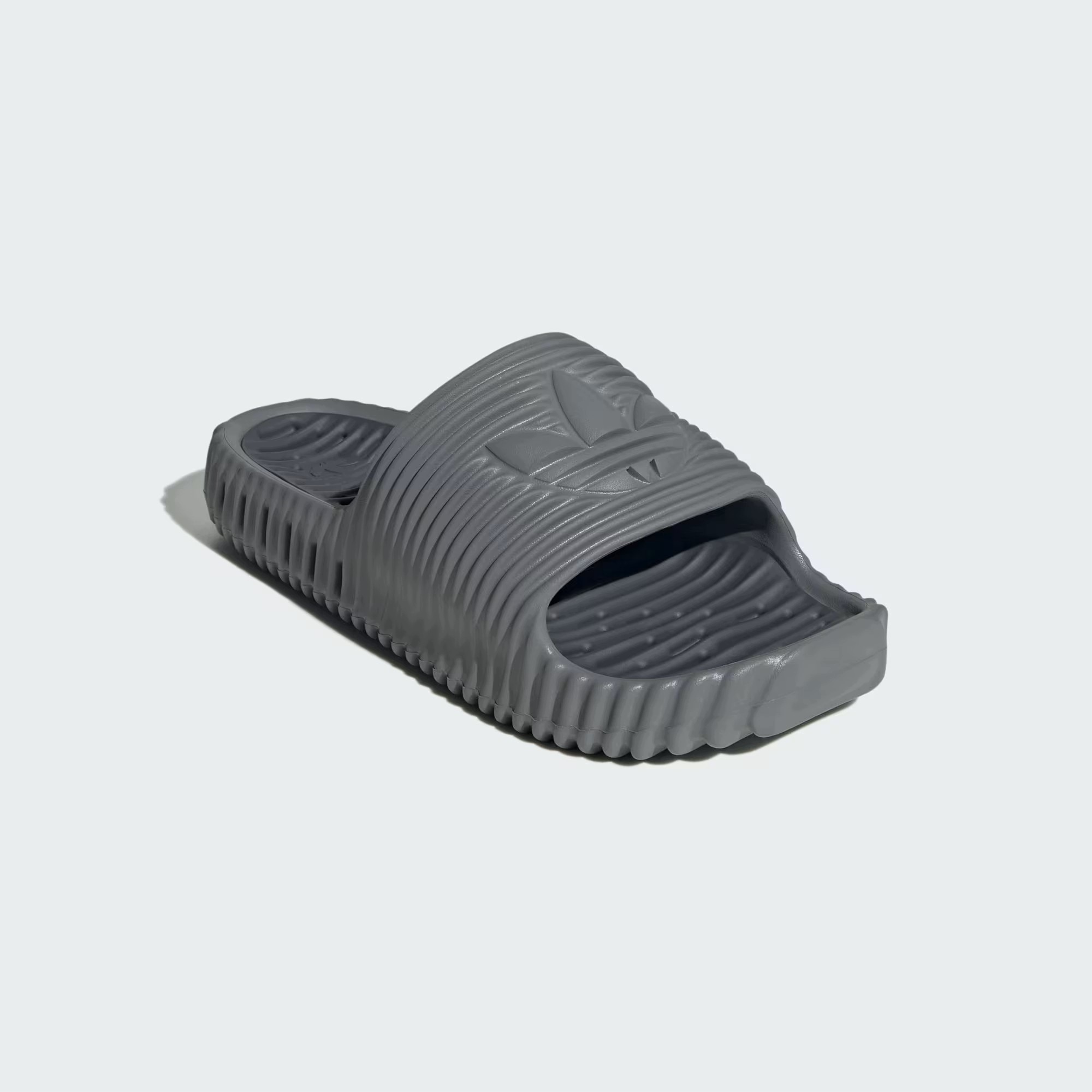 Adidas Adilette 25 pánské dámské sportovní pantofle k vodě a do bazénu šedé 40 1/2