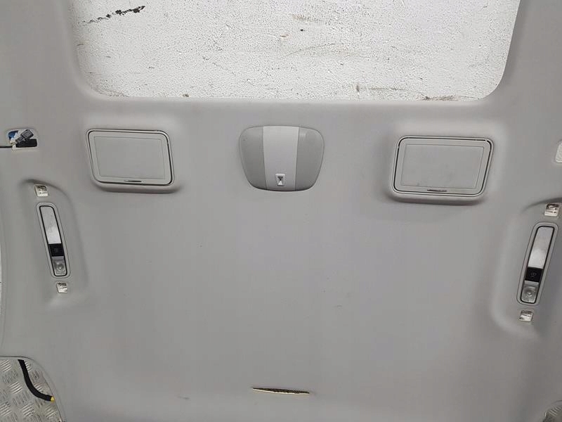 PODSUFITKA KOMPLETNA MERCEDES W221 Jakość części (zgodnie z GVO) O - oryginał z logo producenta pojazdu (OE)