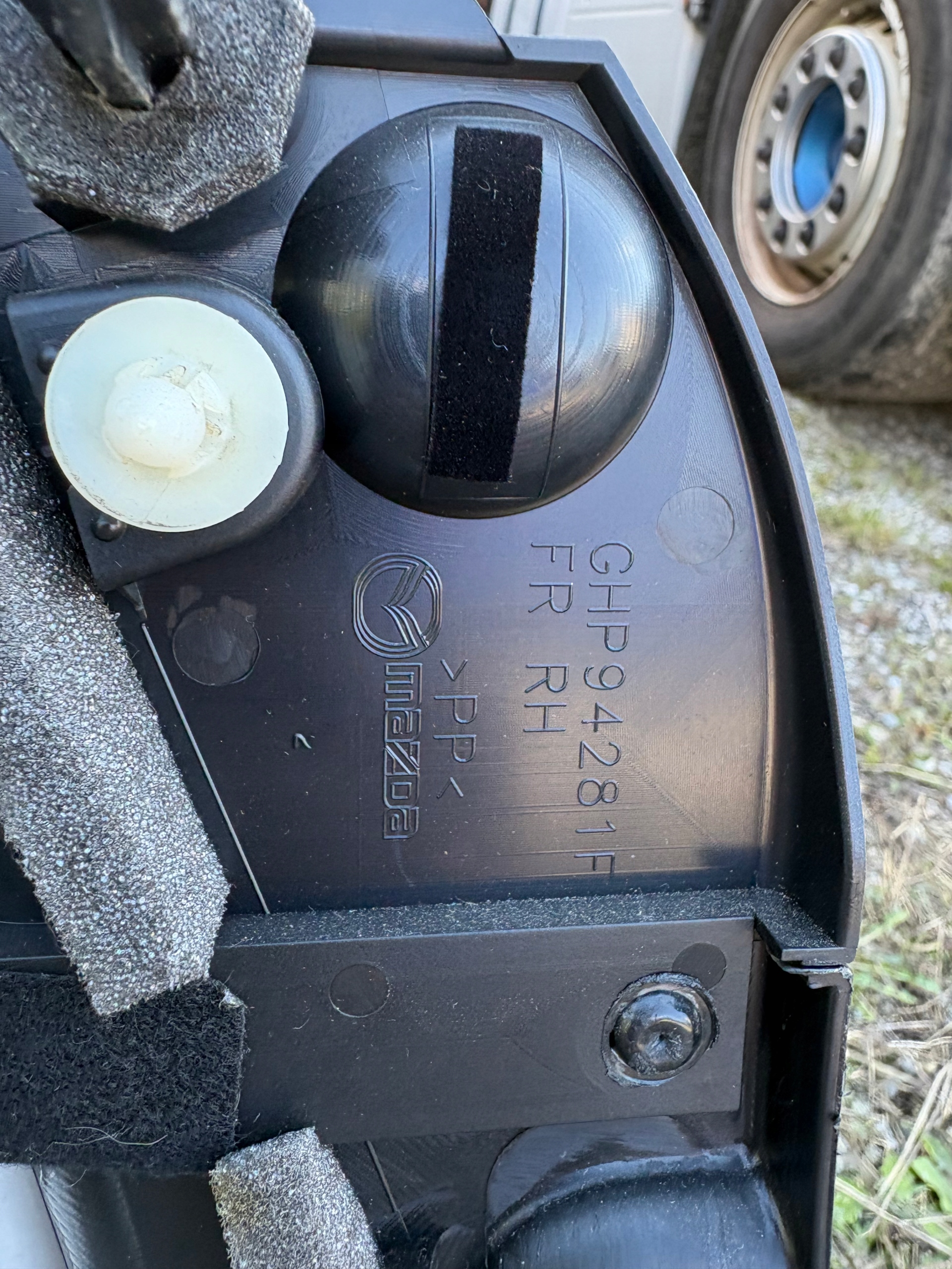 Mazda 6 GJ upholstery door right front