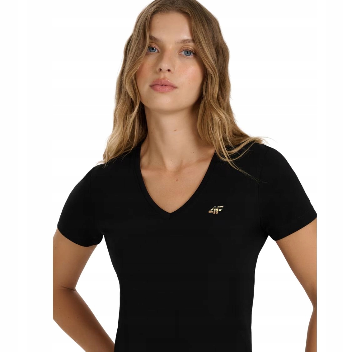 KOSZULKA DAMSKA 4F T-SHIRT PODKOSZULEK SPORTOWA NA CO DZIEŃ Kolor czarny