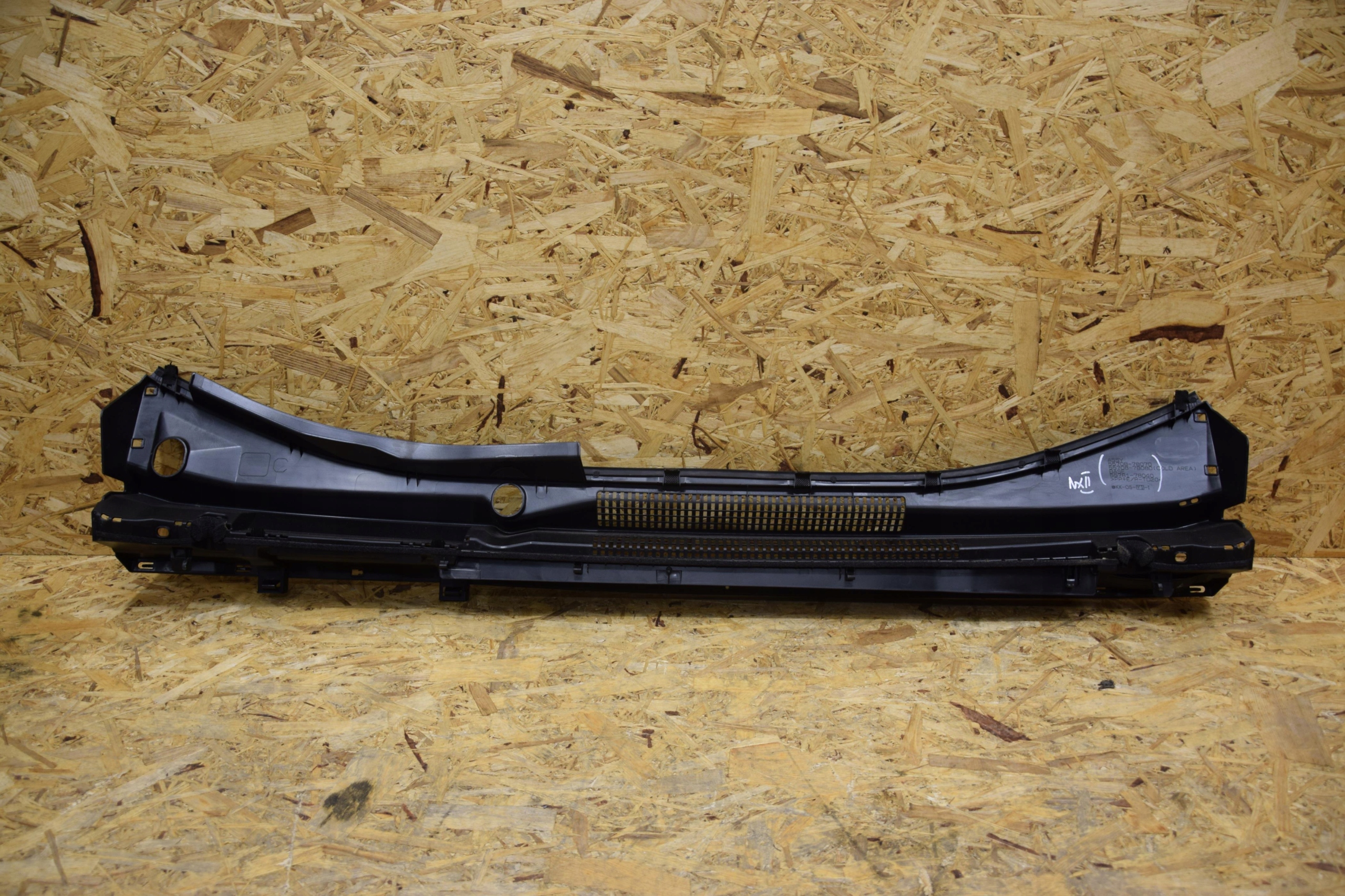 PODSZYBIE PRZÓD LEXUS NX II 2 ORYGINAŁ 21-