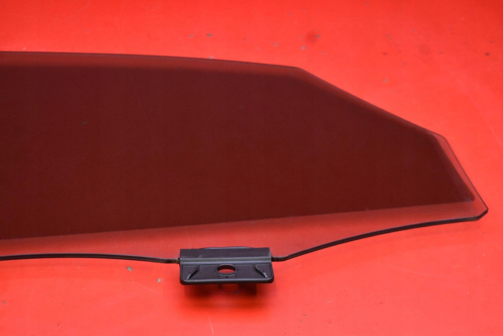 window side right rear part rear AUDI A8 D4 LONG 10-14