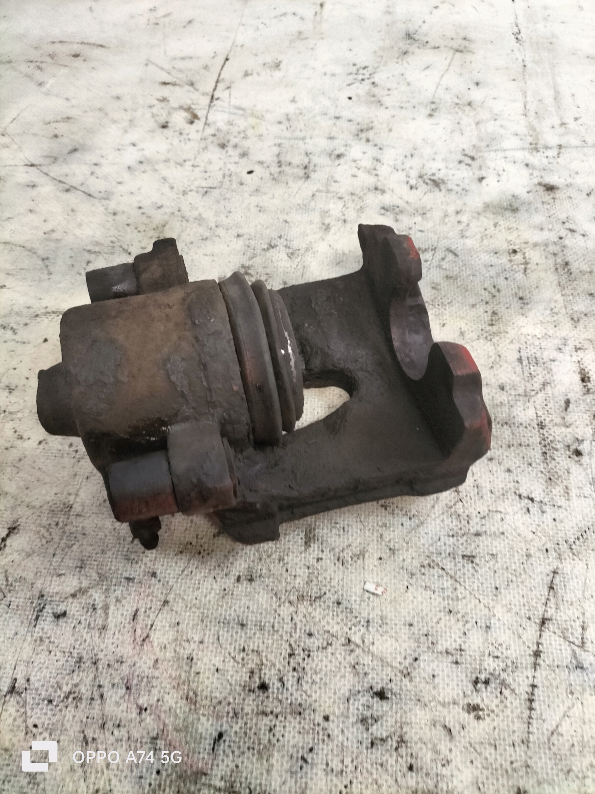 caliper brake front left VW GOLF IV 1.6 2002R