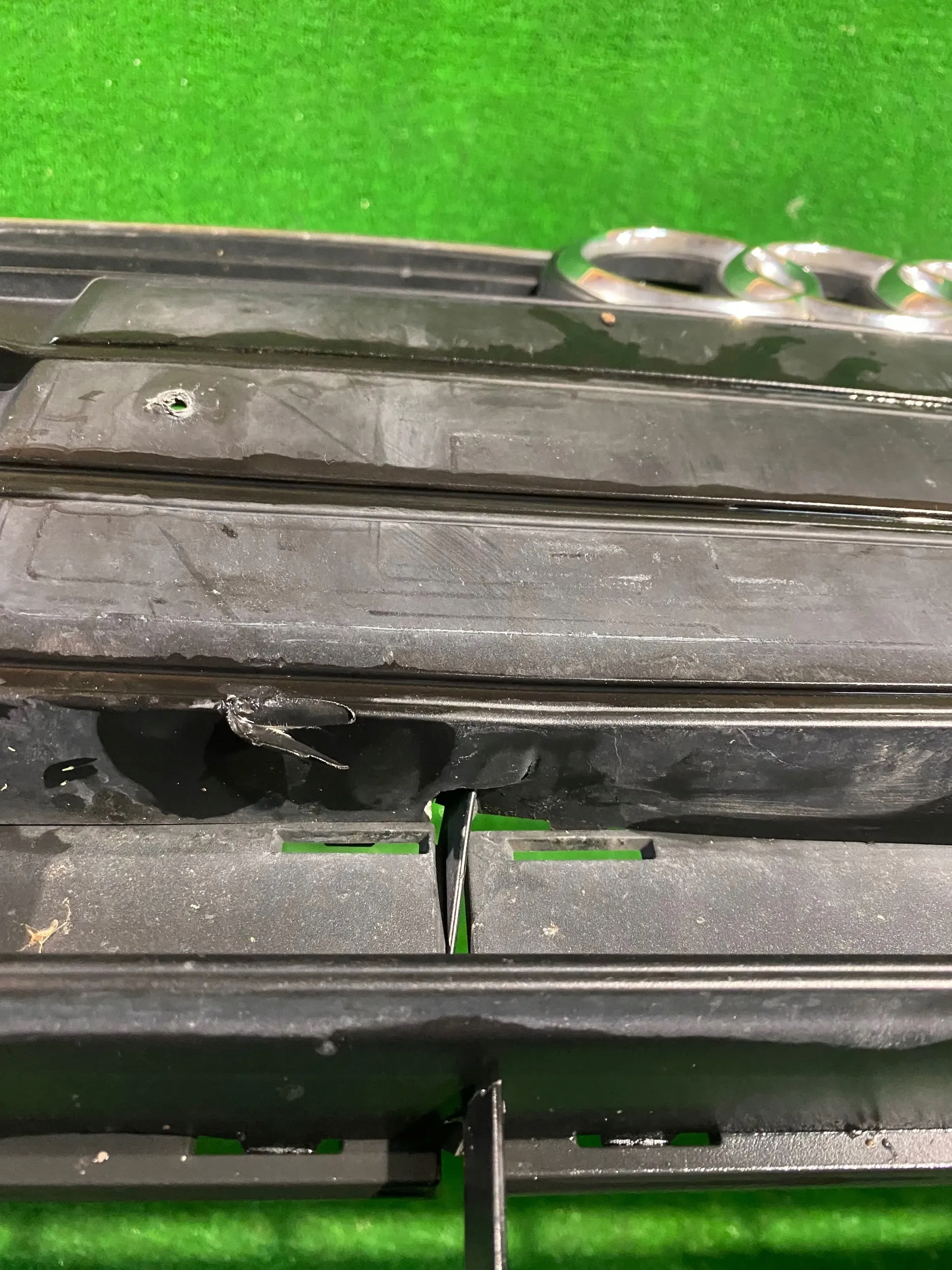 nárazník přední předek AUDI A6 C8
