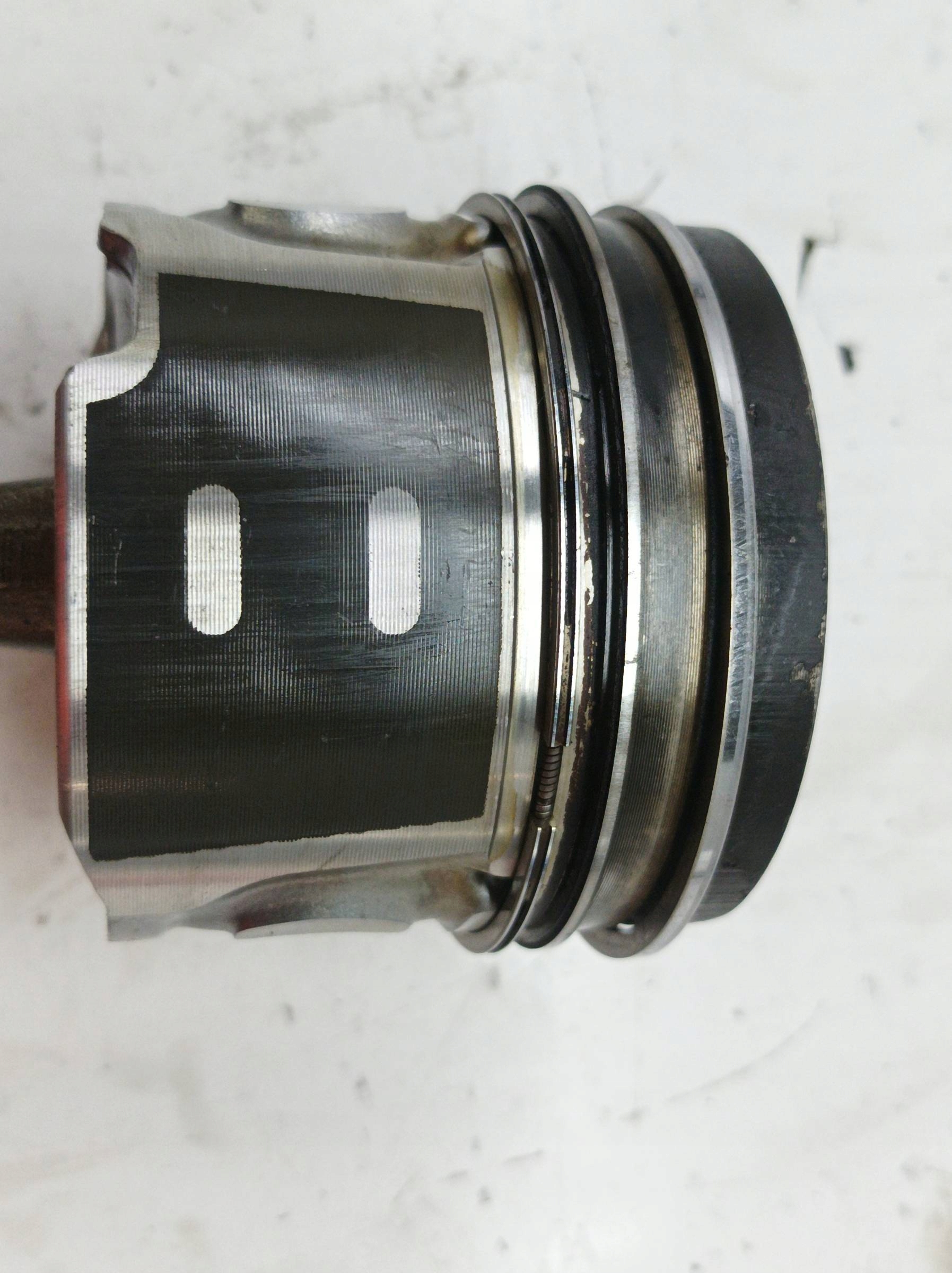 Piston Bielle 1.6 HDI Peugeot Partner II (2008- )