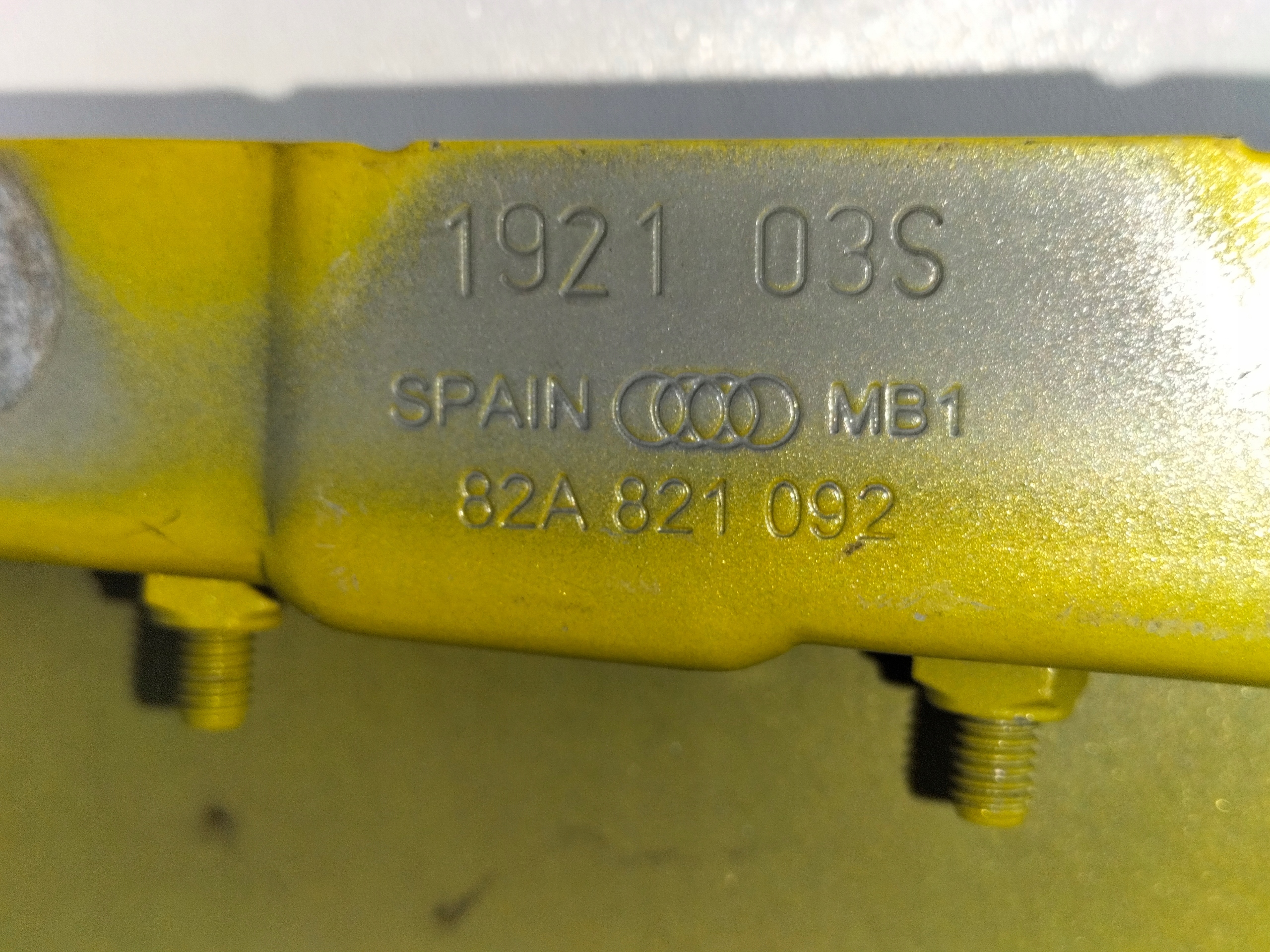 fender front front right AUDI A1 II 18