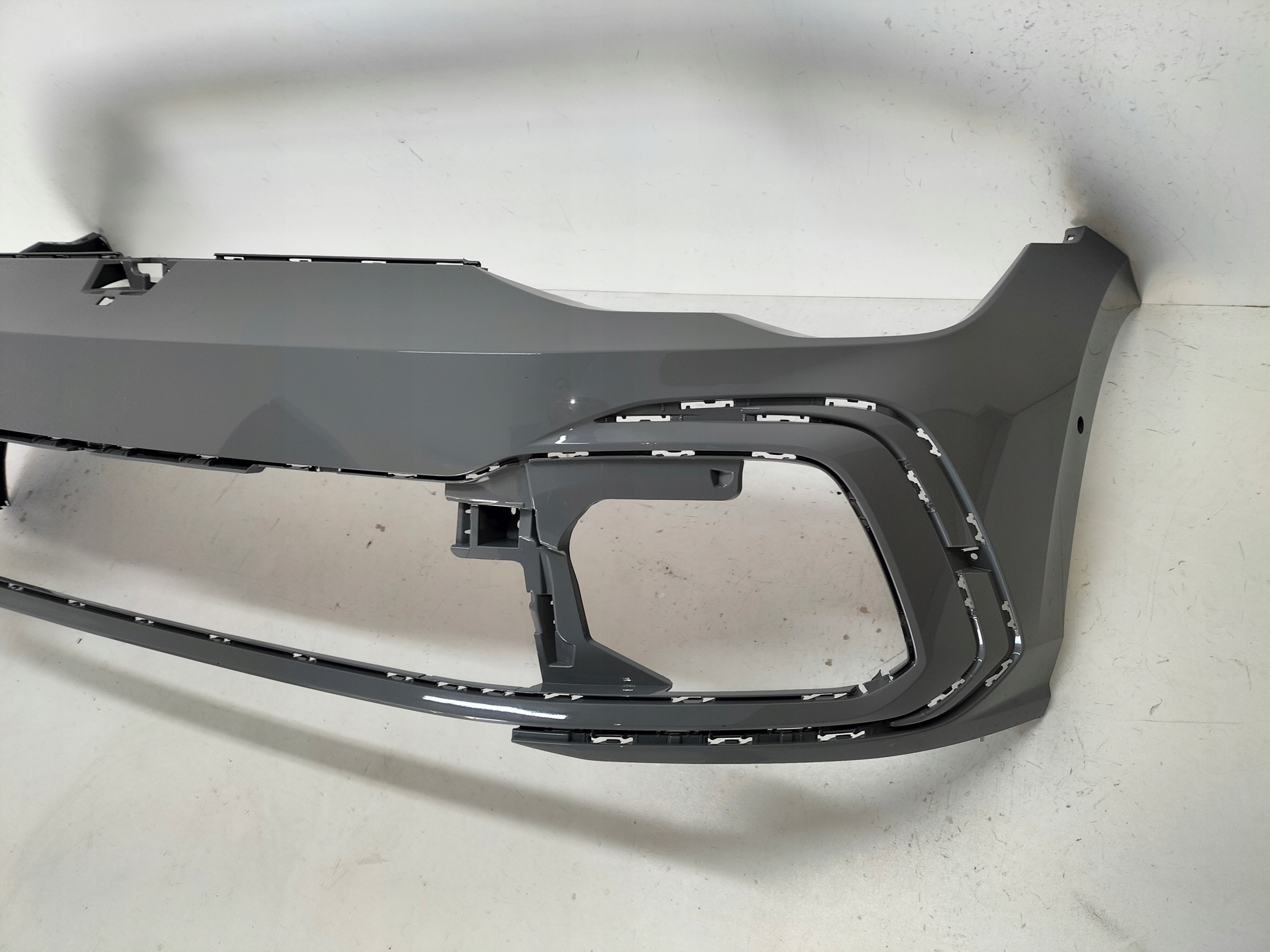 FRONTSTOSSSTANGE VORNE VW GOLF 8 VIII 20-24 R-LINE GTI