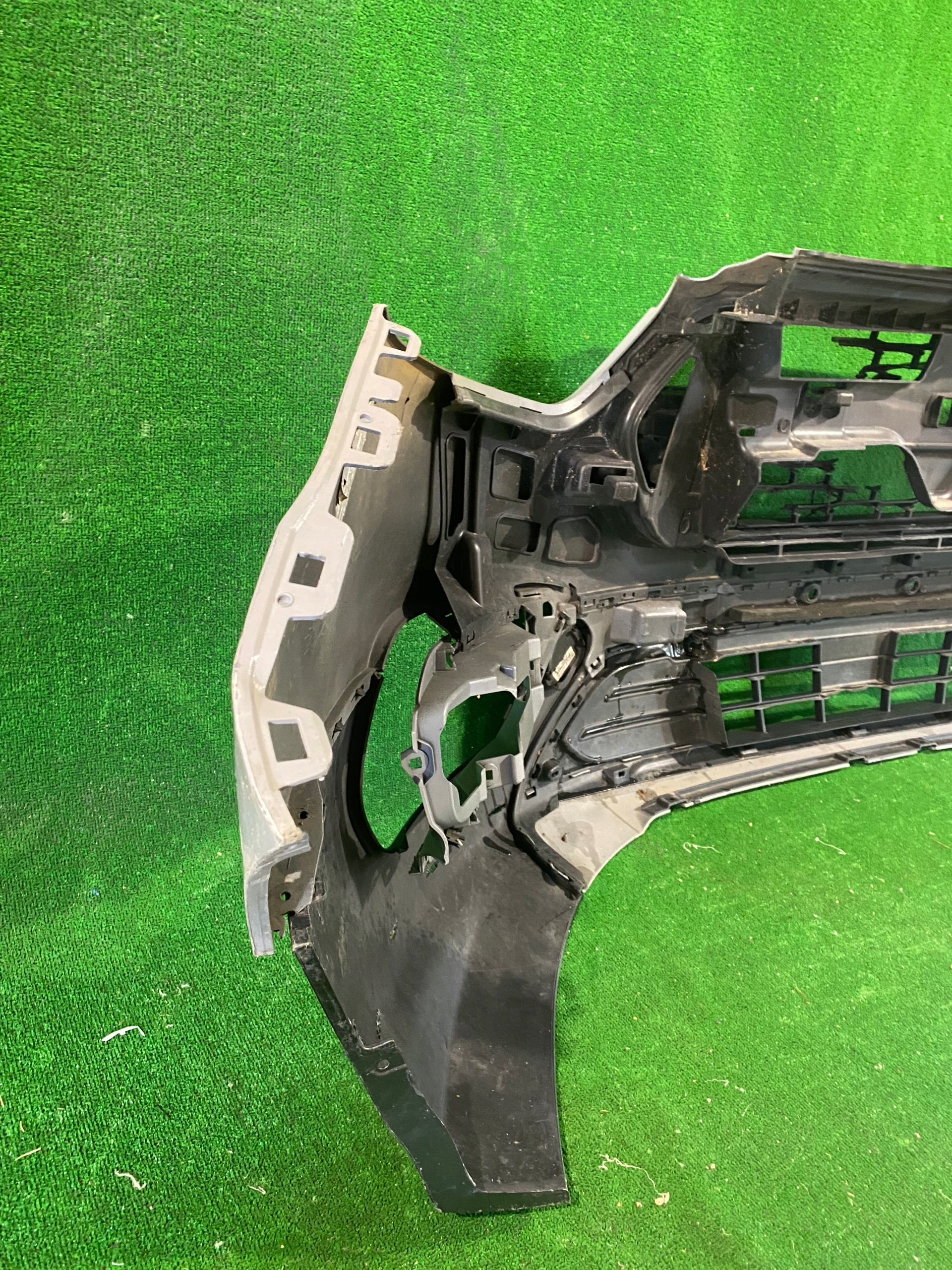 front bumper front FORD TRANSIT CUSTOM LIFT ST-LINE NR.Z3671