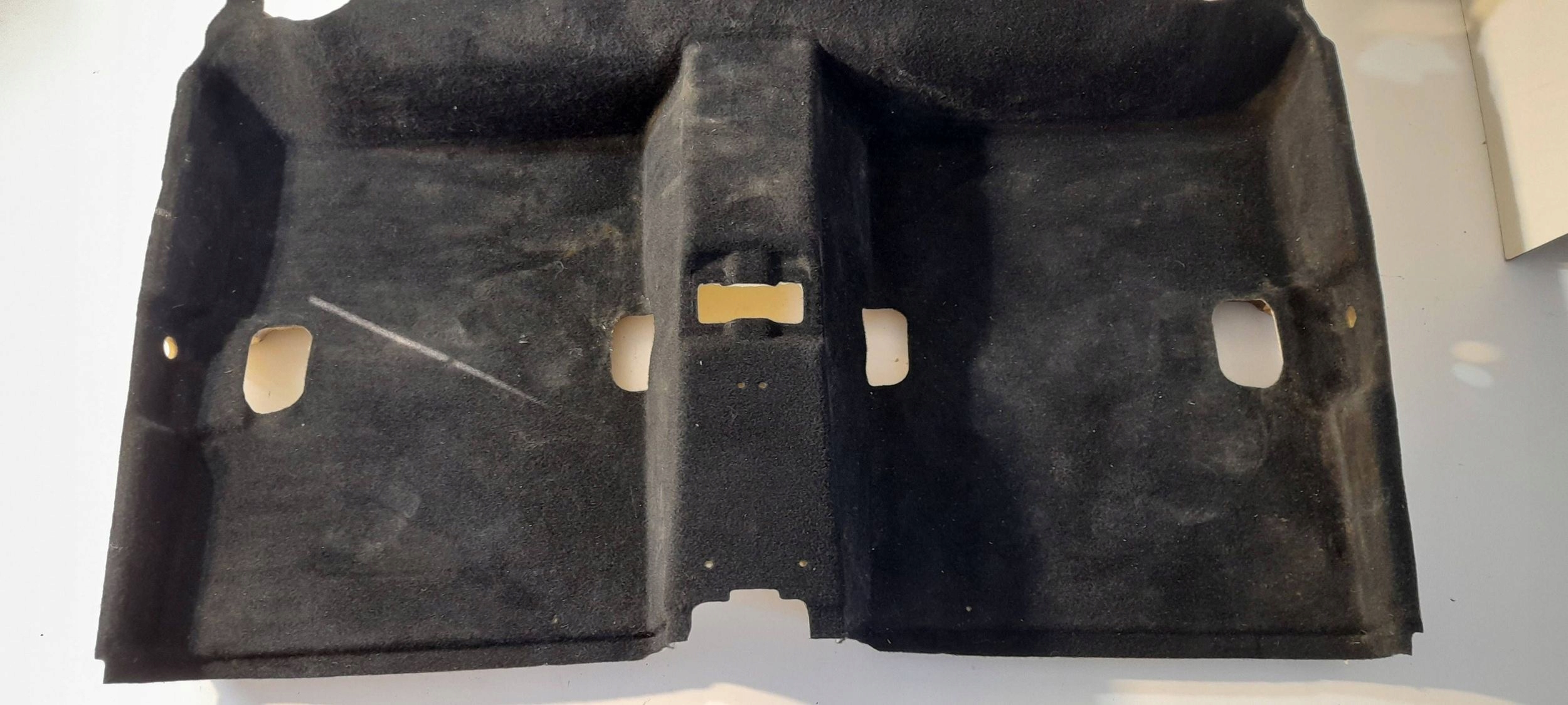 Mercedes-Benz GLA H247 carpet rear A2476808802 (GL5)