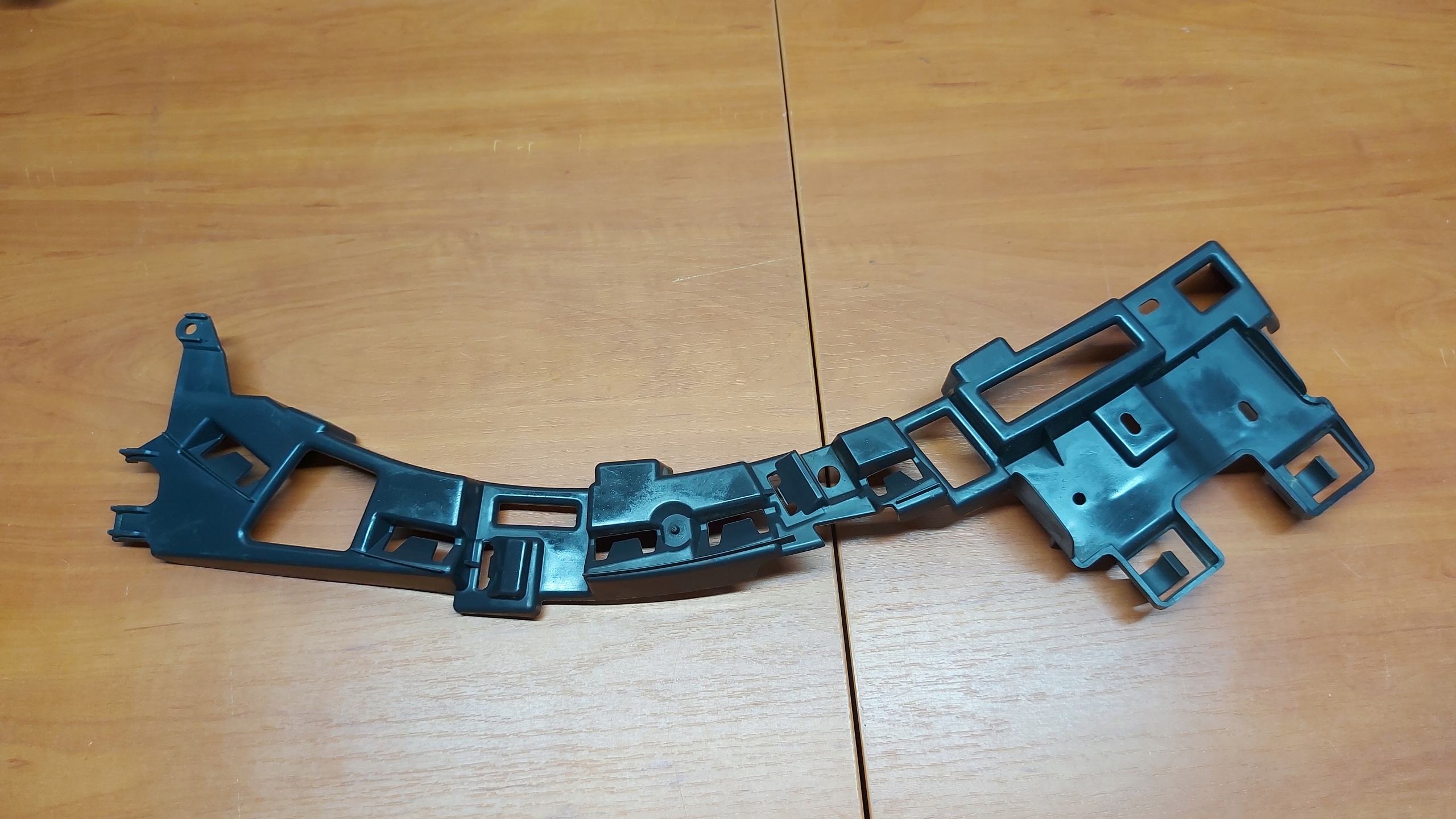bumper bracket left rear part TOYOTA PROACE CITY 19