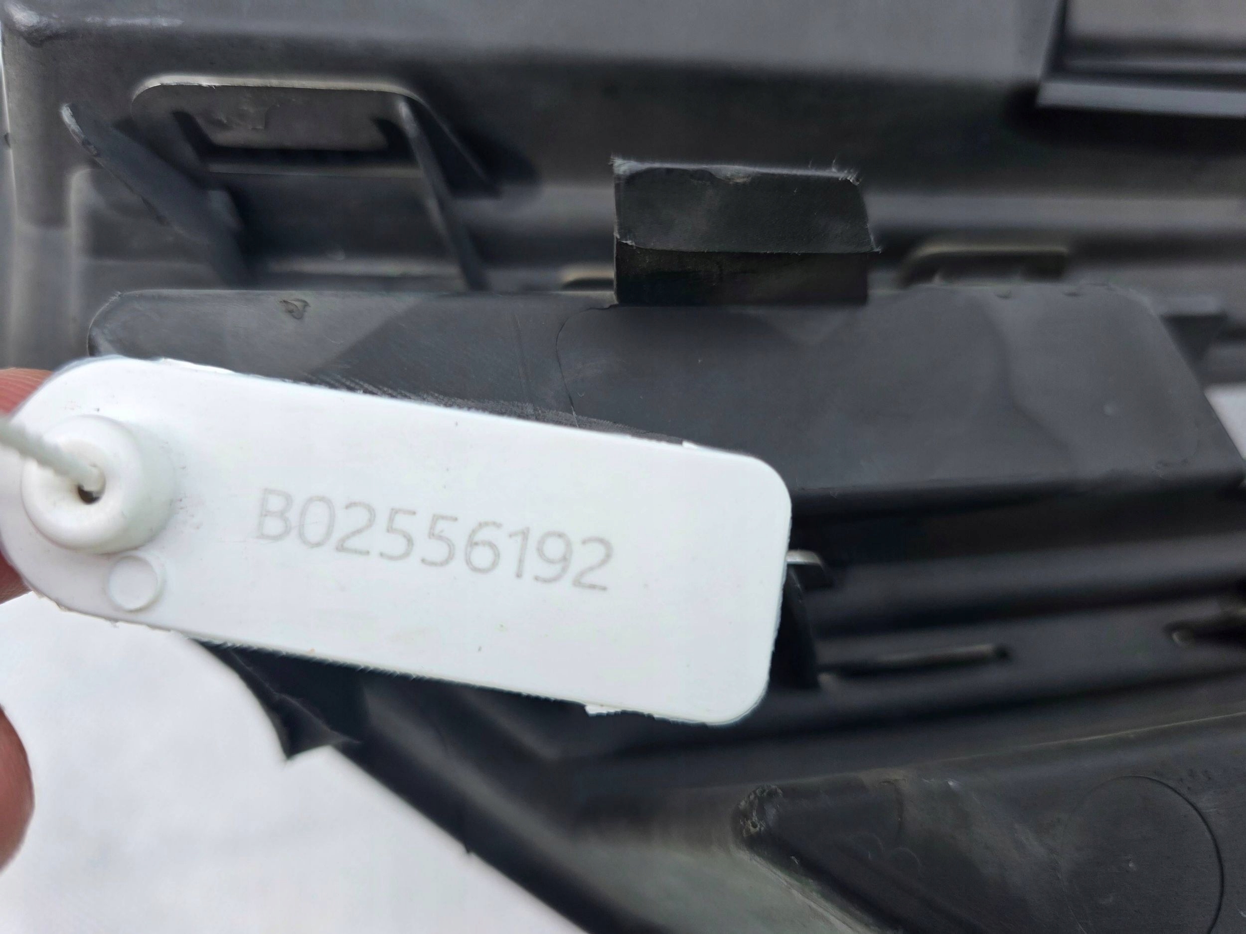 opel oe 623105615R решетка радиатора