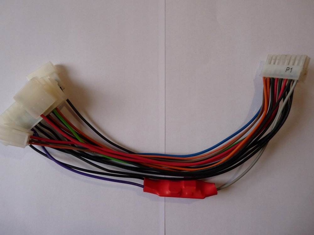 ADAPTER PRZEJŚCIÓWKA ATX FUJITSU Z 24PIN na 16PIN Kod producenta 17336