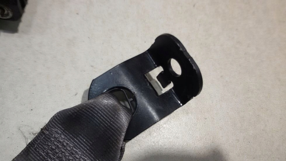 tension belt safety right front VW BORA 1.9 TDI 1J4857706AB
