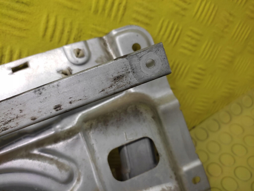 HYUNDAI TUCSON window regulator right rear part