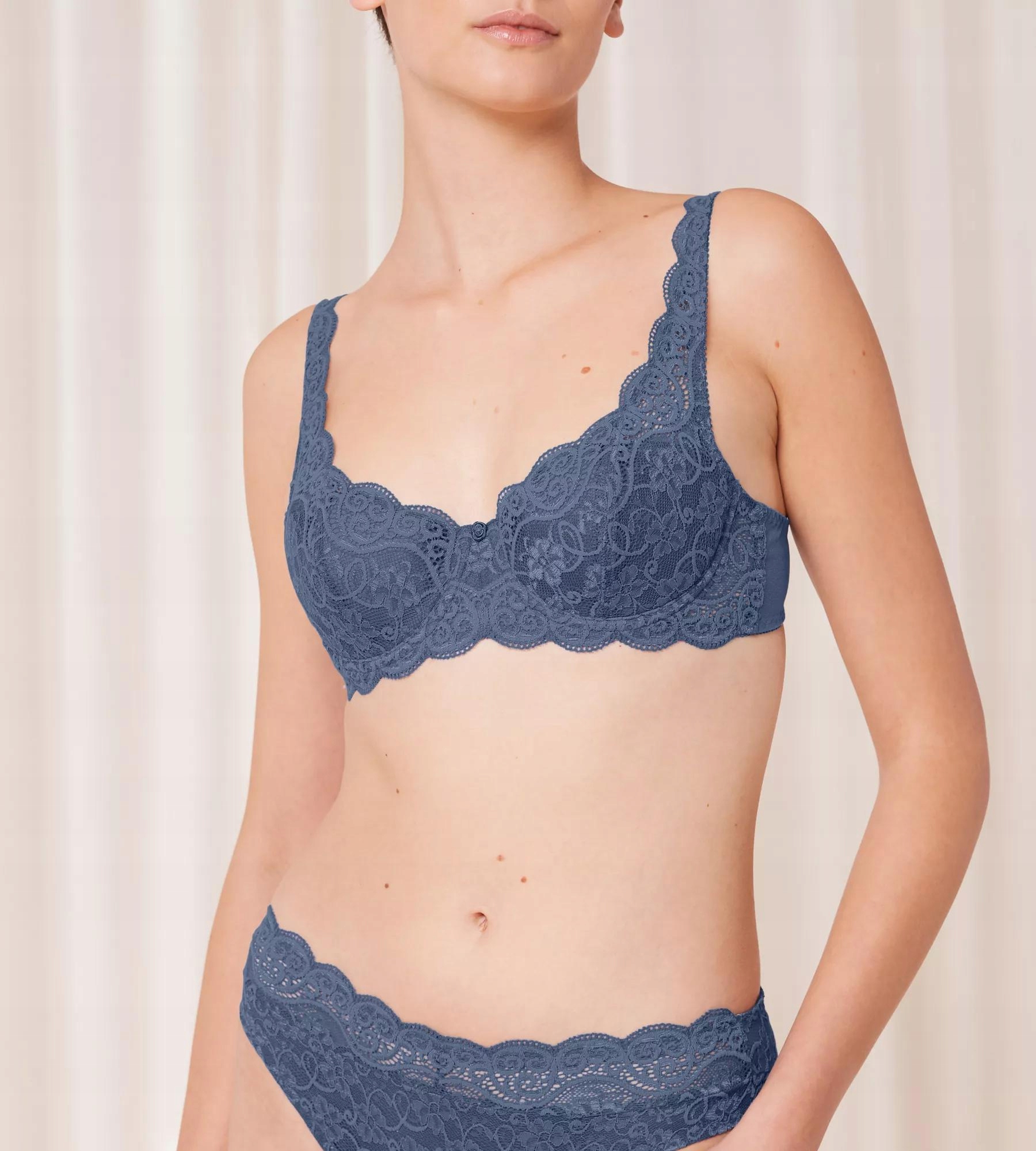 Amourette 300 Whp X 70C – Podprsenka