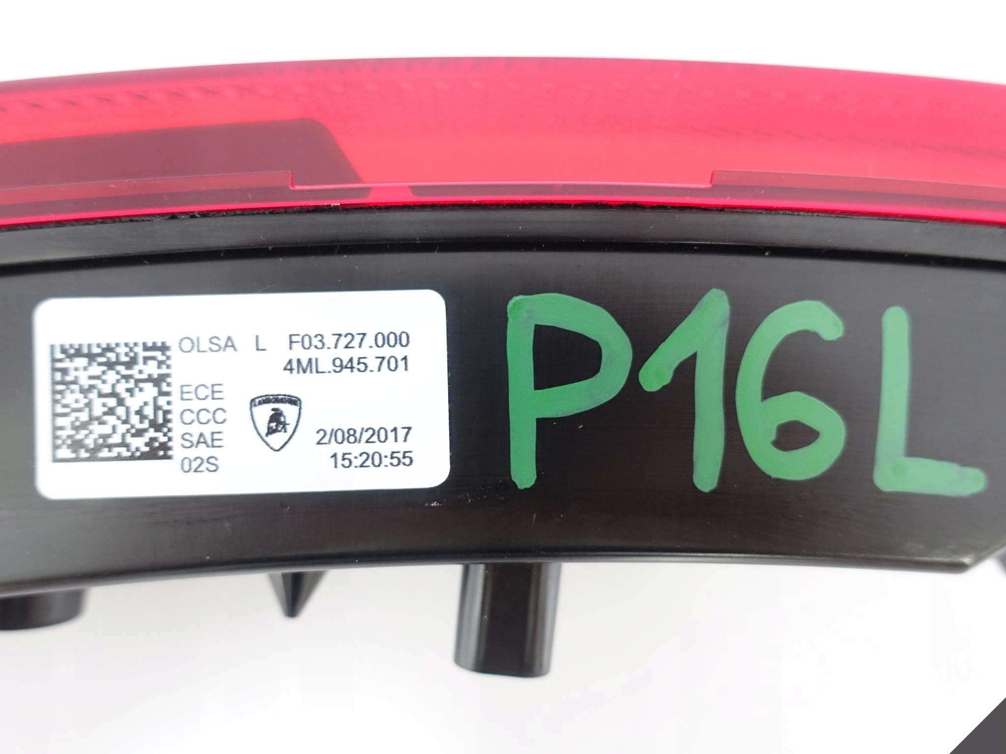 LAMBORGHINI URUS LAMPA LED W ZDERZAK LEWA TYL Version European