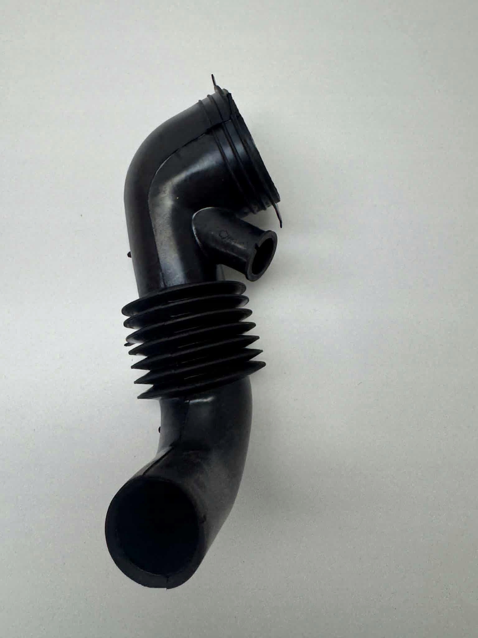 Připojovací hadice (buben-čerpadlo) pro pračku Lg 4738ER1007A