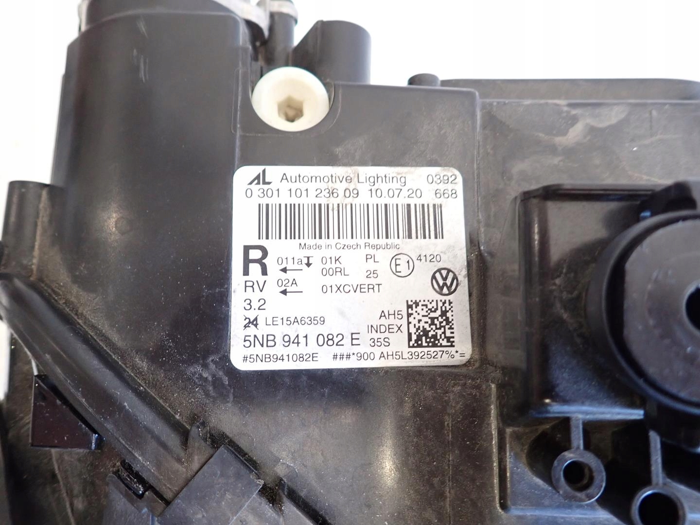 light front front right VW TIGUAN II 2015- FULL LED 5NB941082E