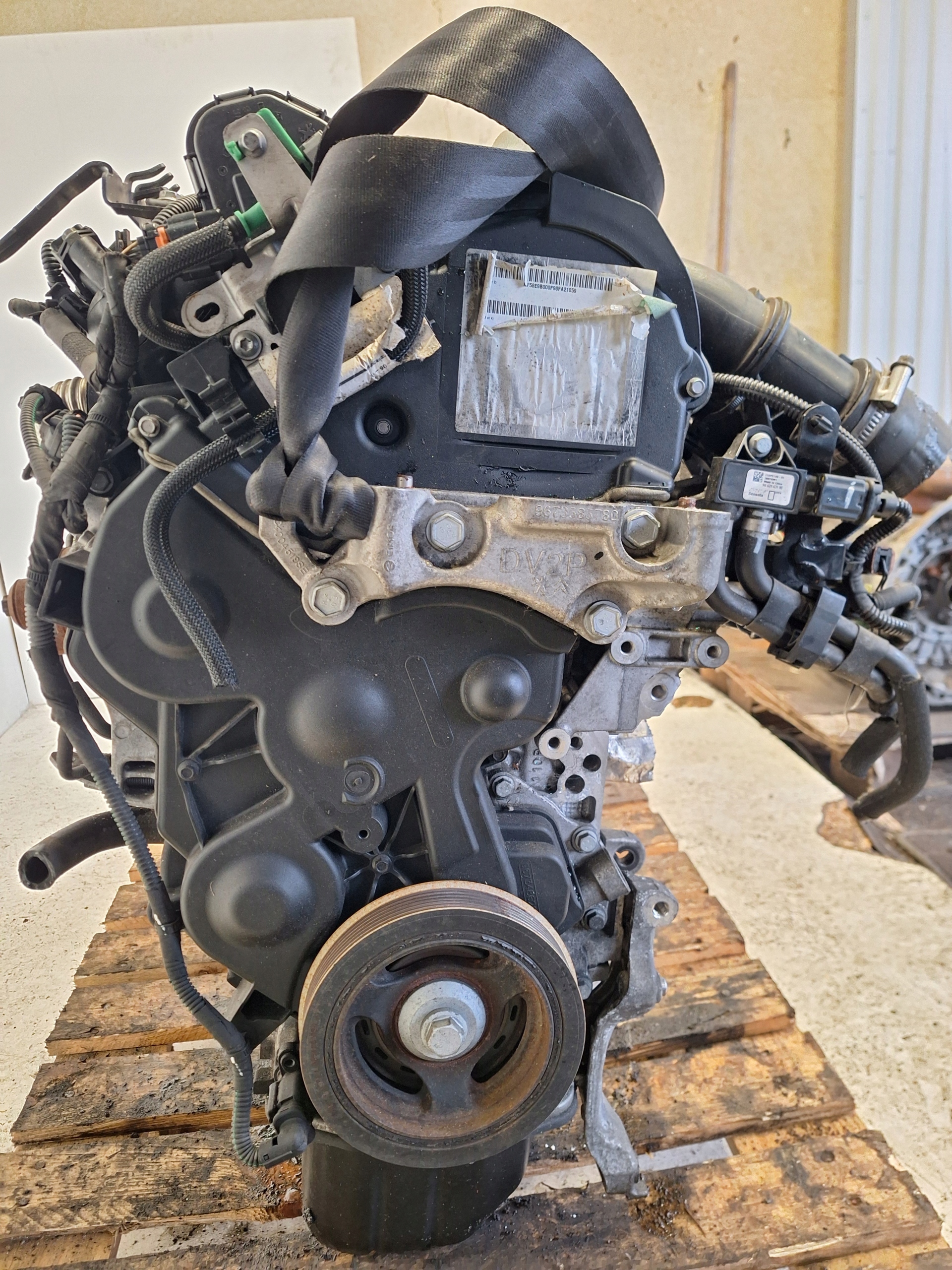 CITROEN C4 PICASSO II 13-16 engine 1.6 E-HDI 9H06 10JBF