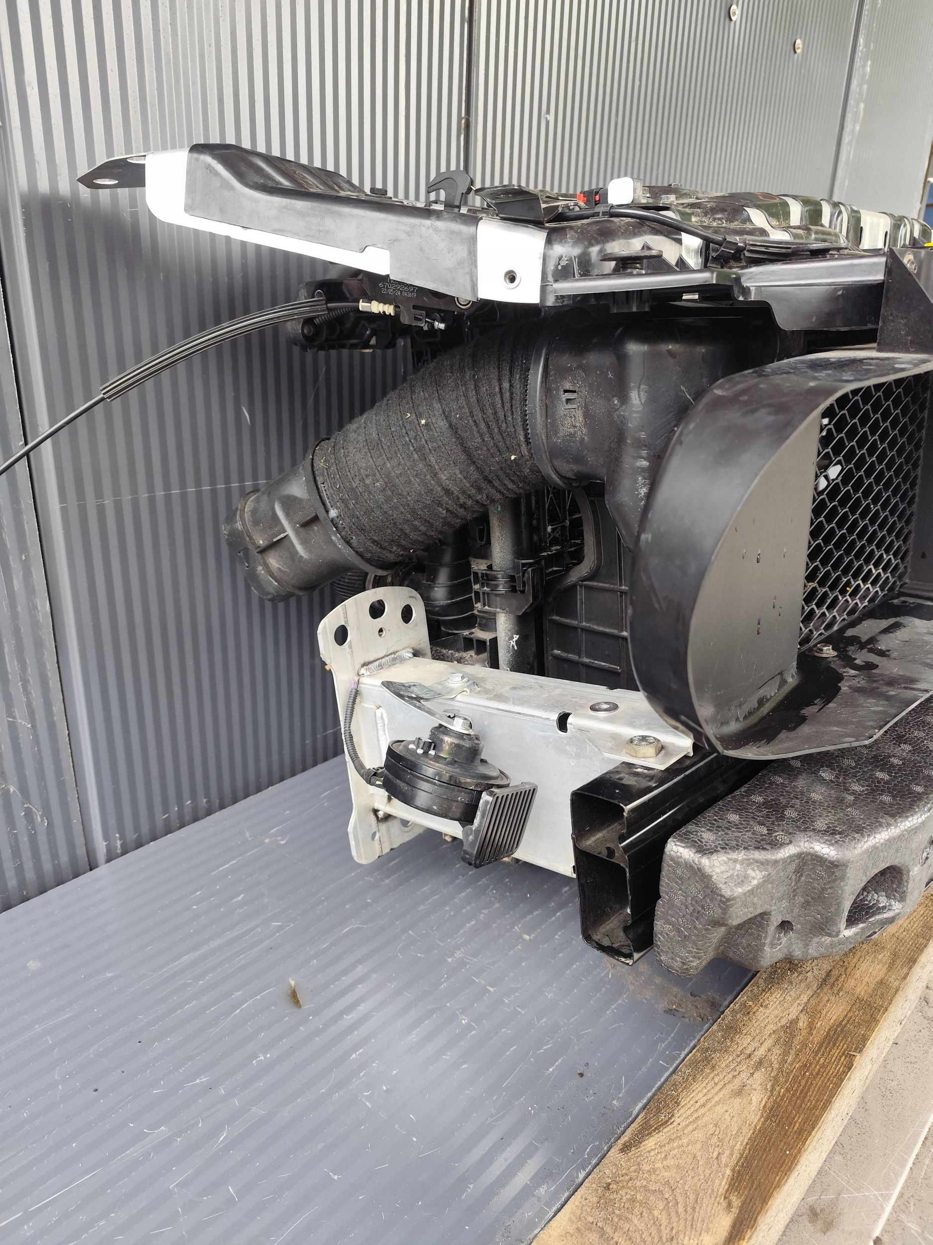 MASERATI GRECALE support panel for radiators radiator KOMPLET DEMONTAZ
