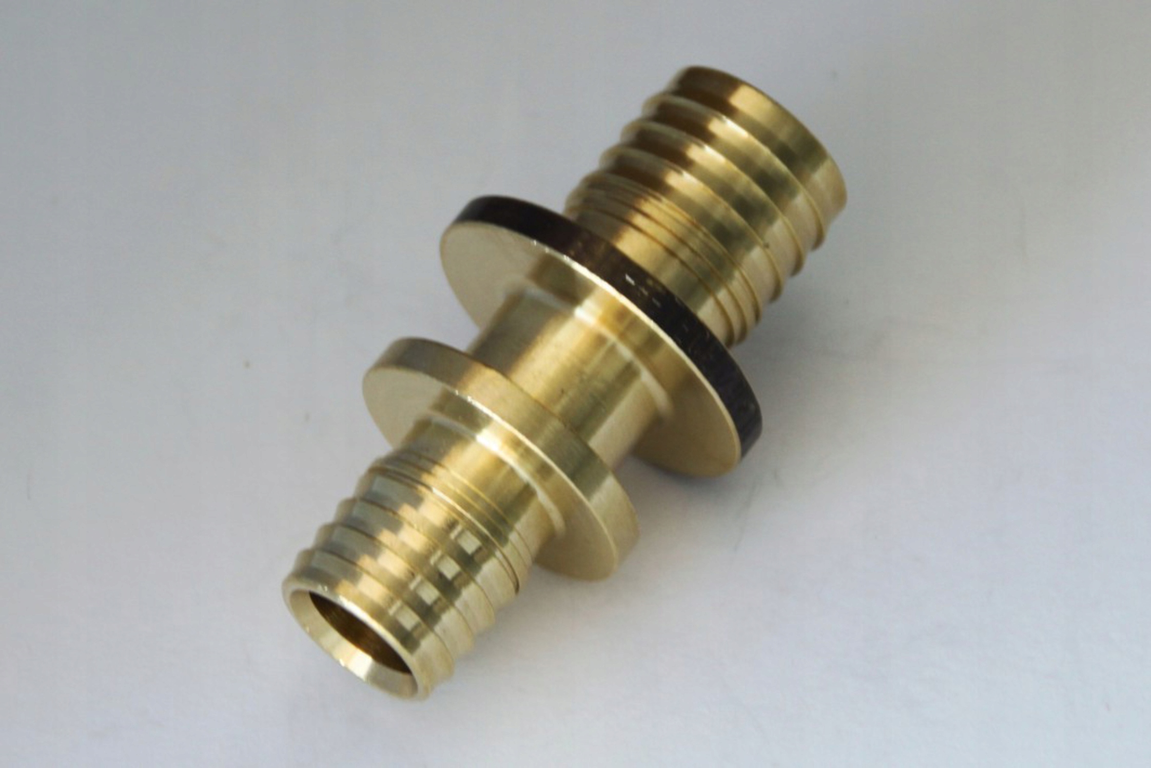 Redukční Spojka 40x32 Univerzální Mosaz Teceflex