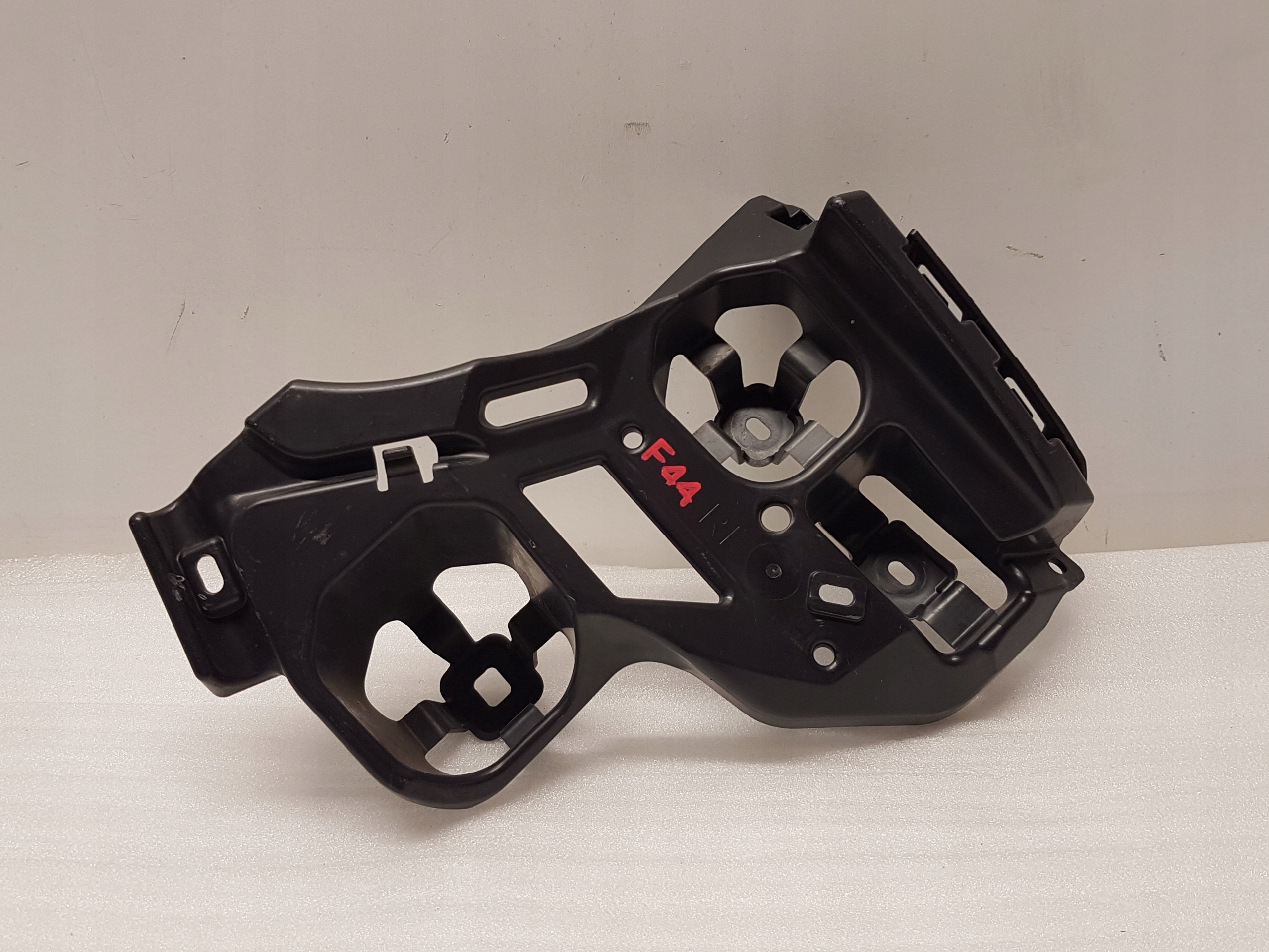 bumper bracket right rear part BMW 2 F44 m-packet 8494946