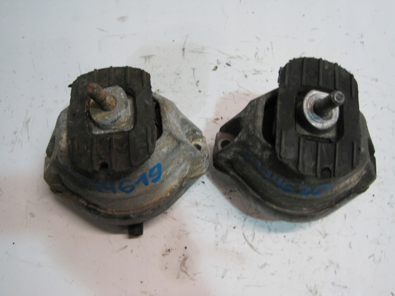 holder engine mount BMW 5 E60 E61 6774619 6774620