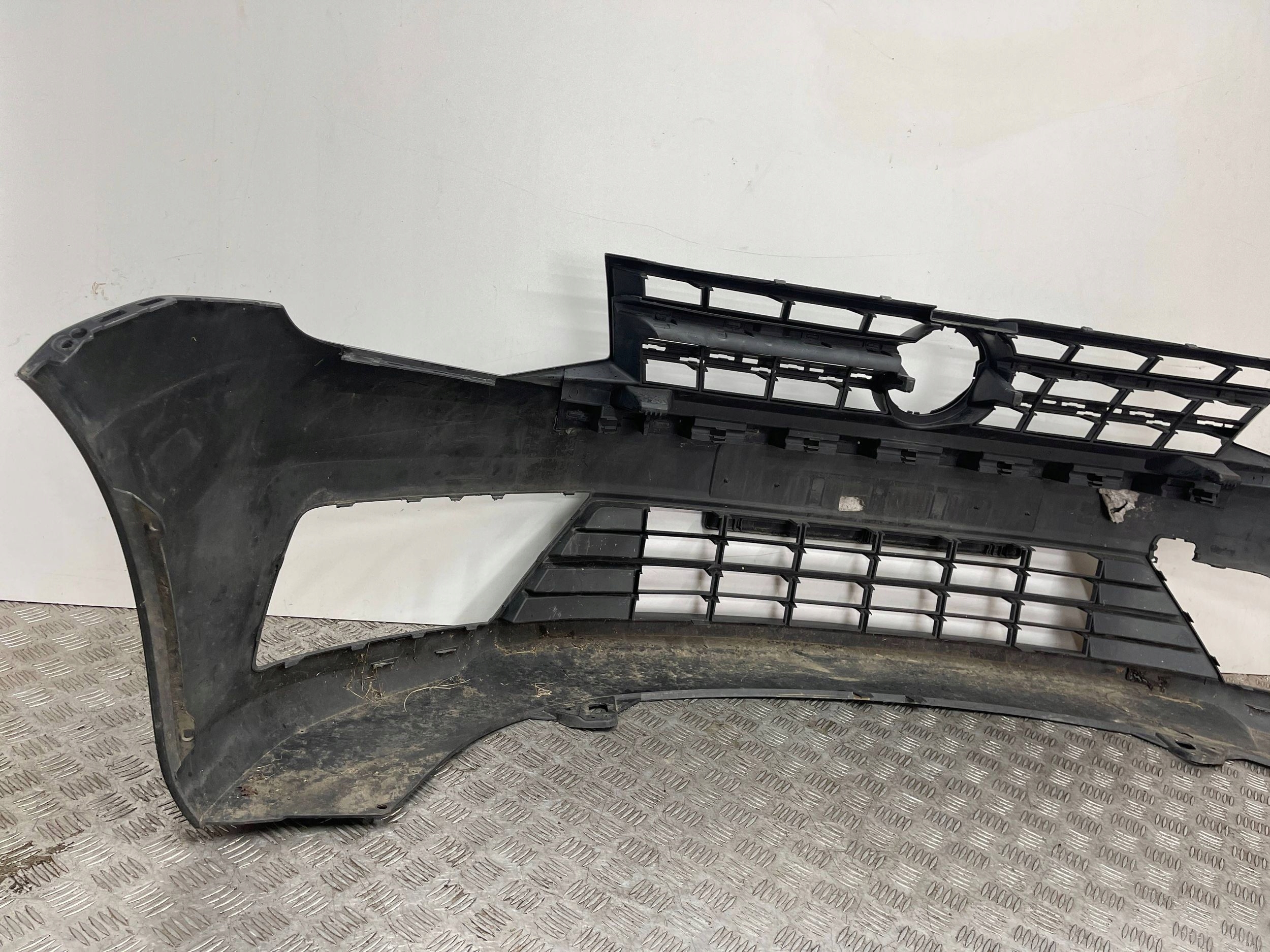 bumper front front Volkswagen Caddy 3 III 15- 2K5 2K5807221J